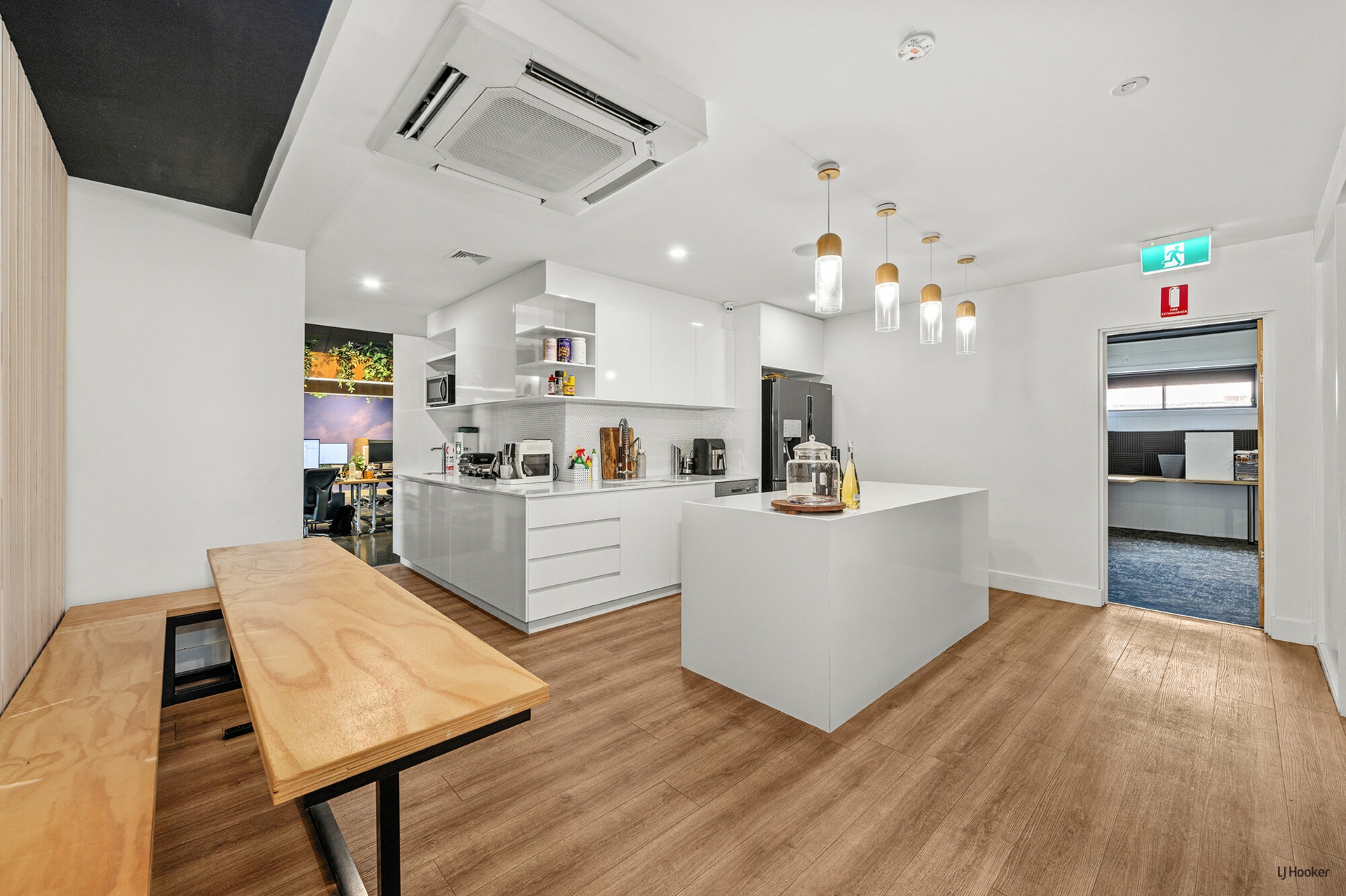 1-7/2563 Gold Coast Highway, MERMAID BEACH