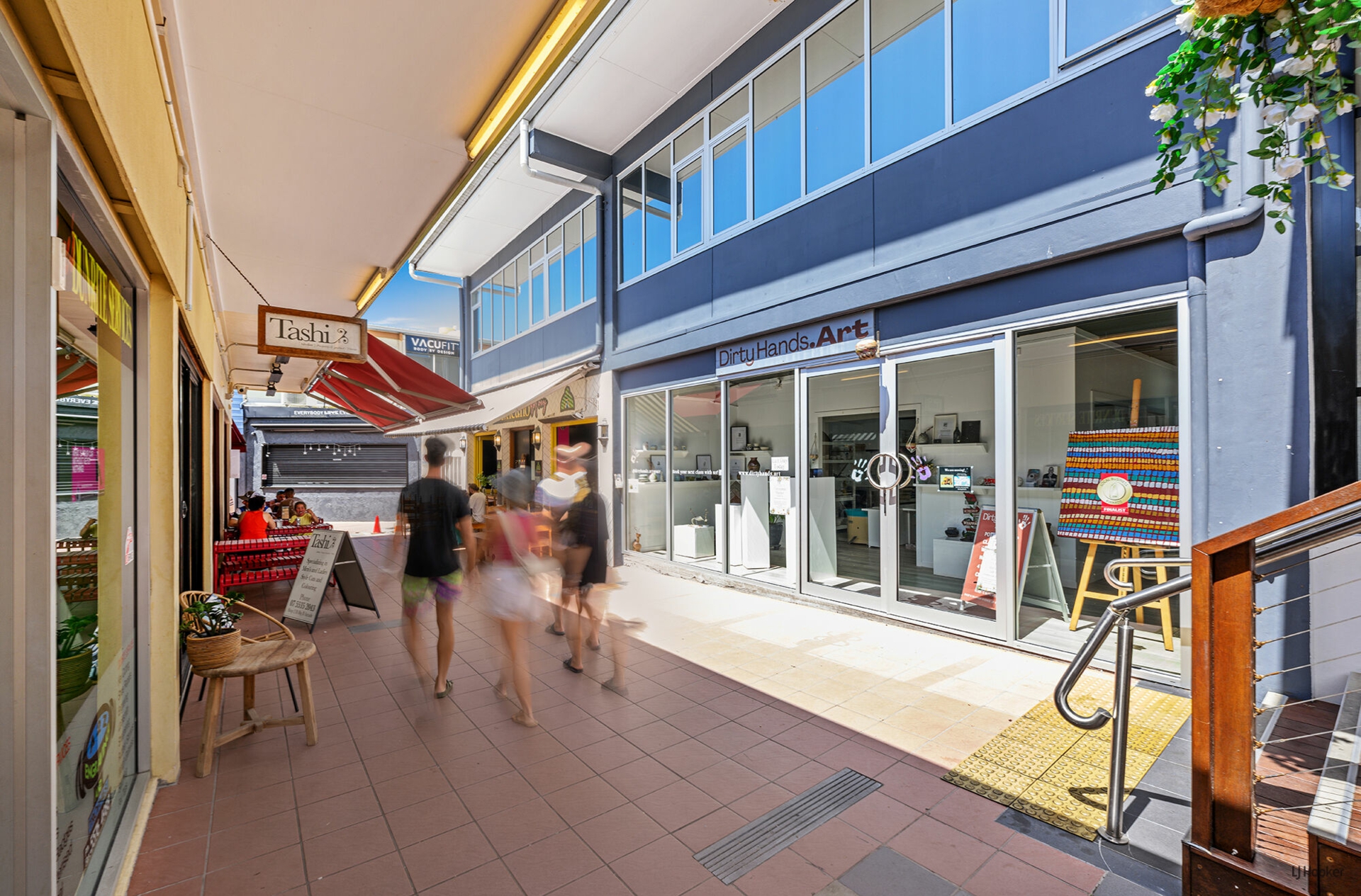 Shop 5/19-21 Park Avenue, BURLEIGH HEADS