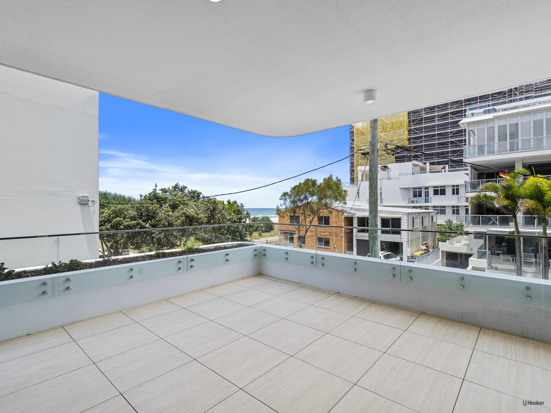 102/321 Golden Four Drive, TUGUN
