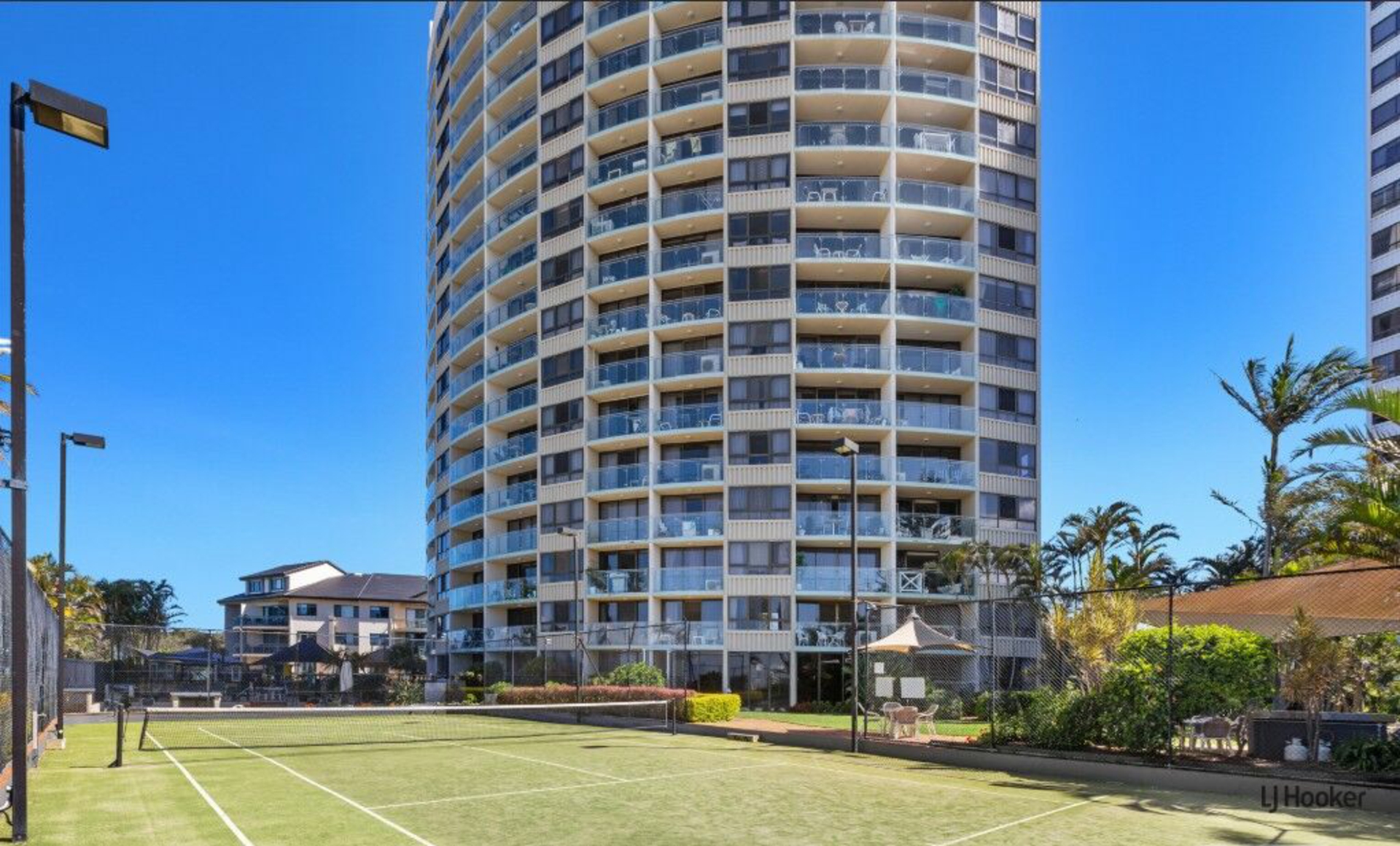 14D/969 Gold Coast Highway, PALM BEACH