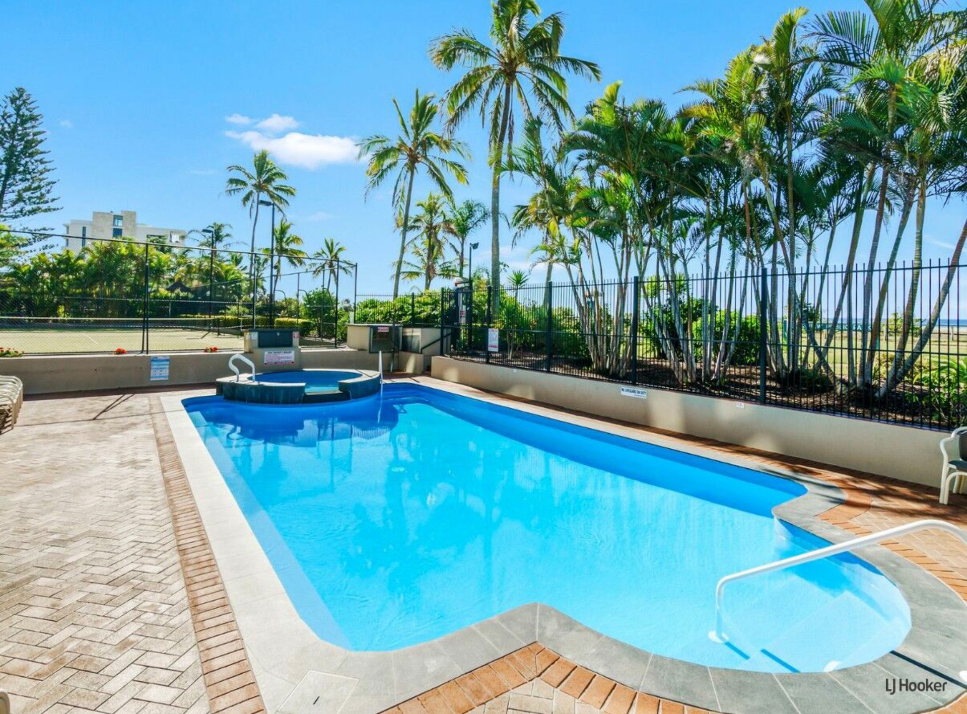14D/969 Gold Coast Highway, PALM BEACH