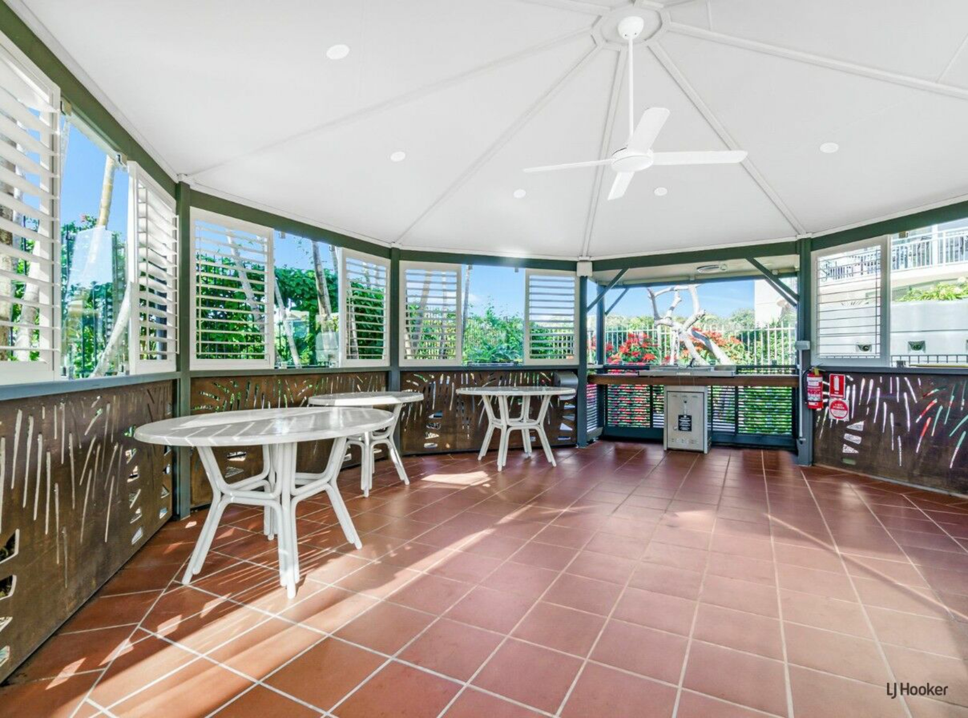 14D/969 Gold Coast Highway, PALM BEACH