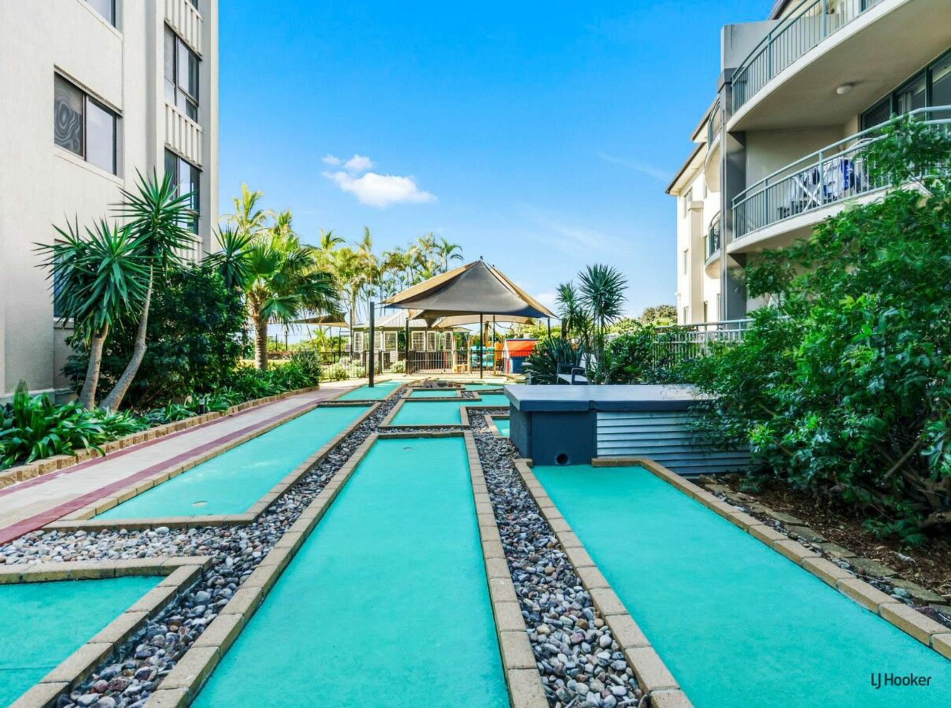 14D/969 Gold Coast Highway, PALM BEACH