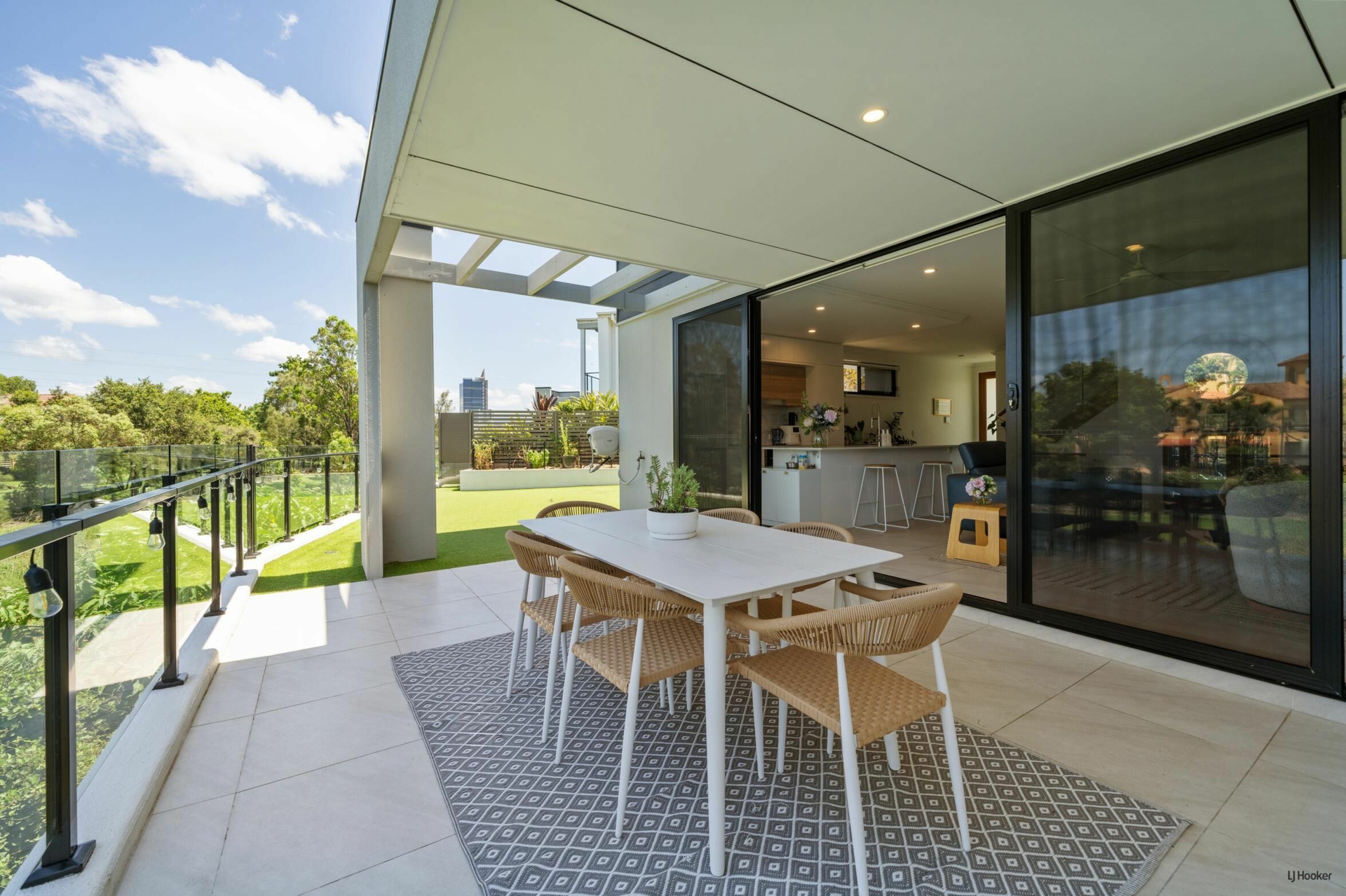 190/2 Bella Avenue, ROBINA