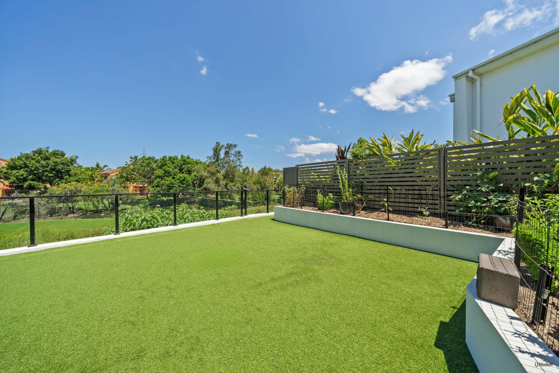 190/2 Bella Avenue, ROBINA