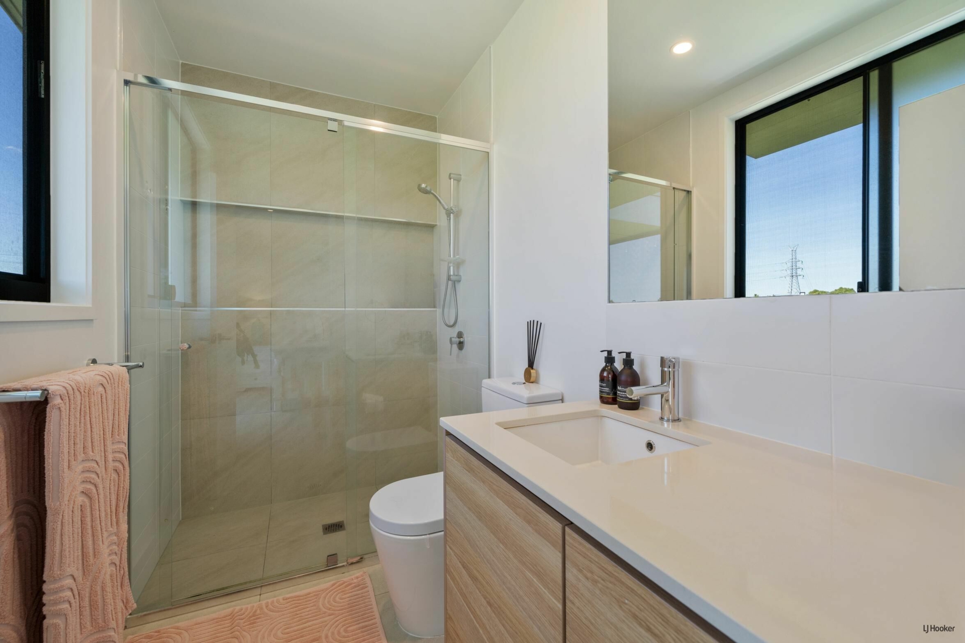 190/2 Bella Avenue, ROBINA