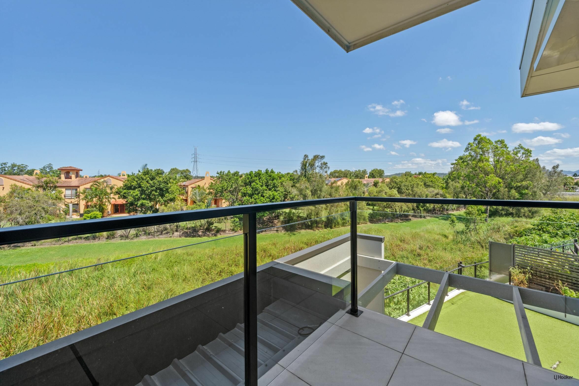 190/2 Bella Avenue, ROBINA