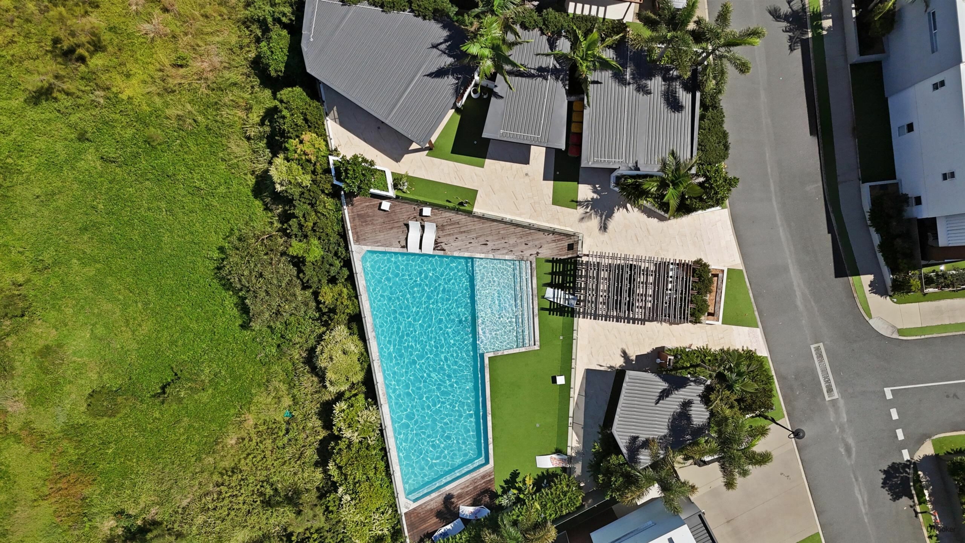 190/2 Bella Avenue, ROBINA