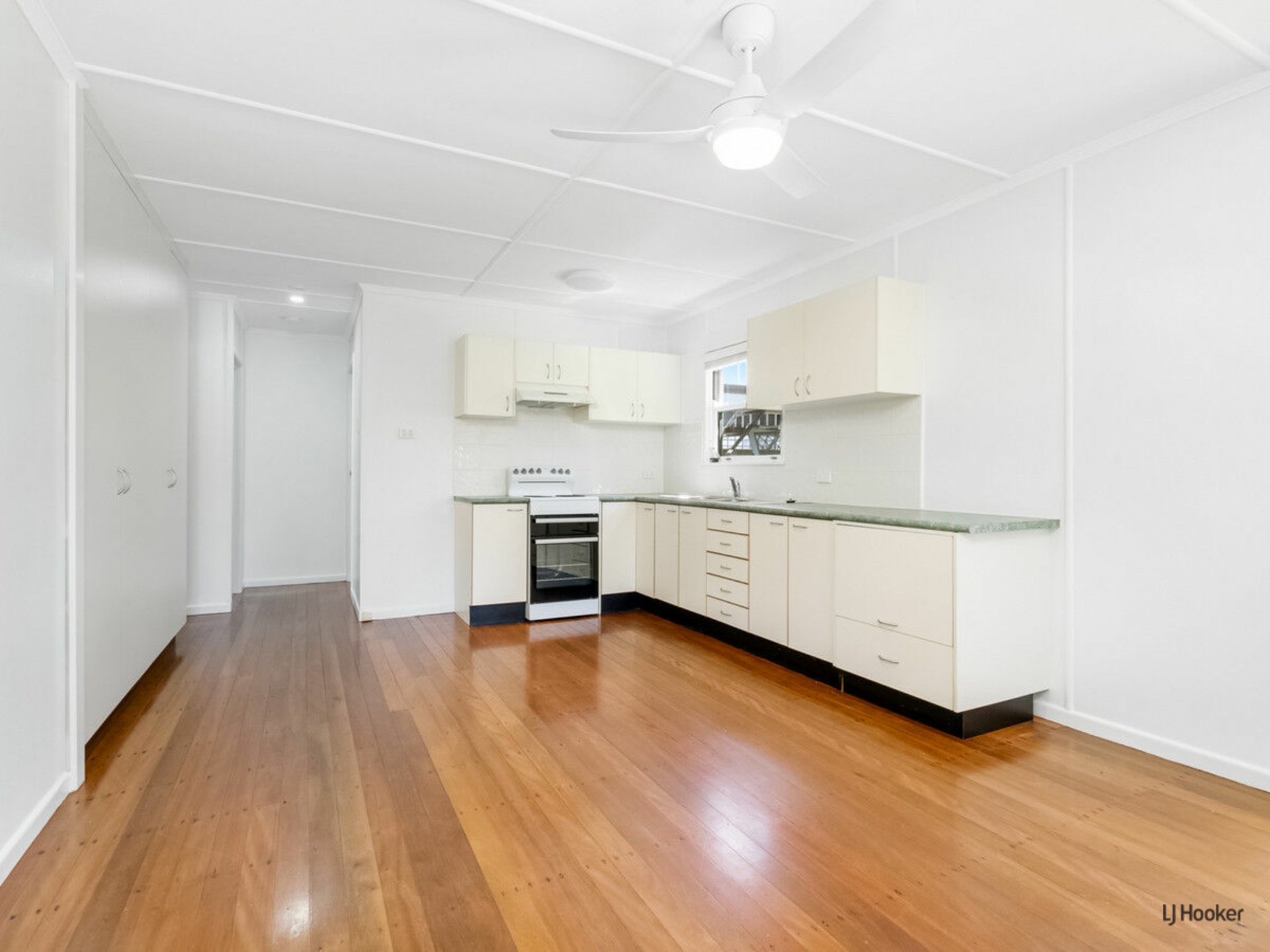 2/31 Hooper Drive, CURRUMBIN