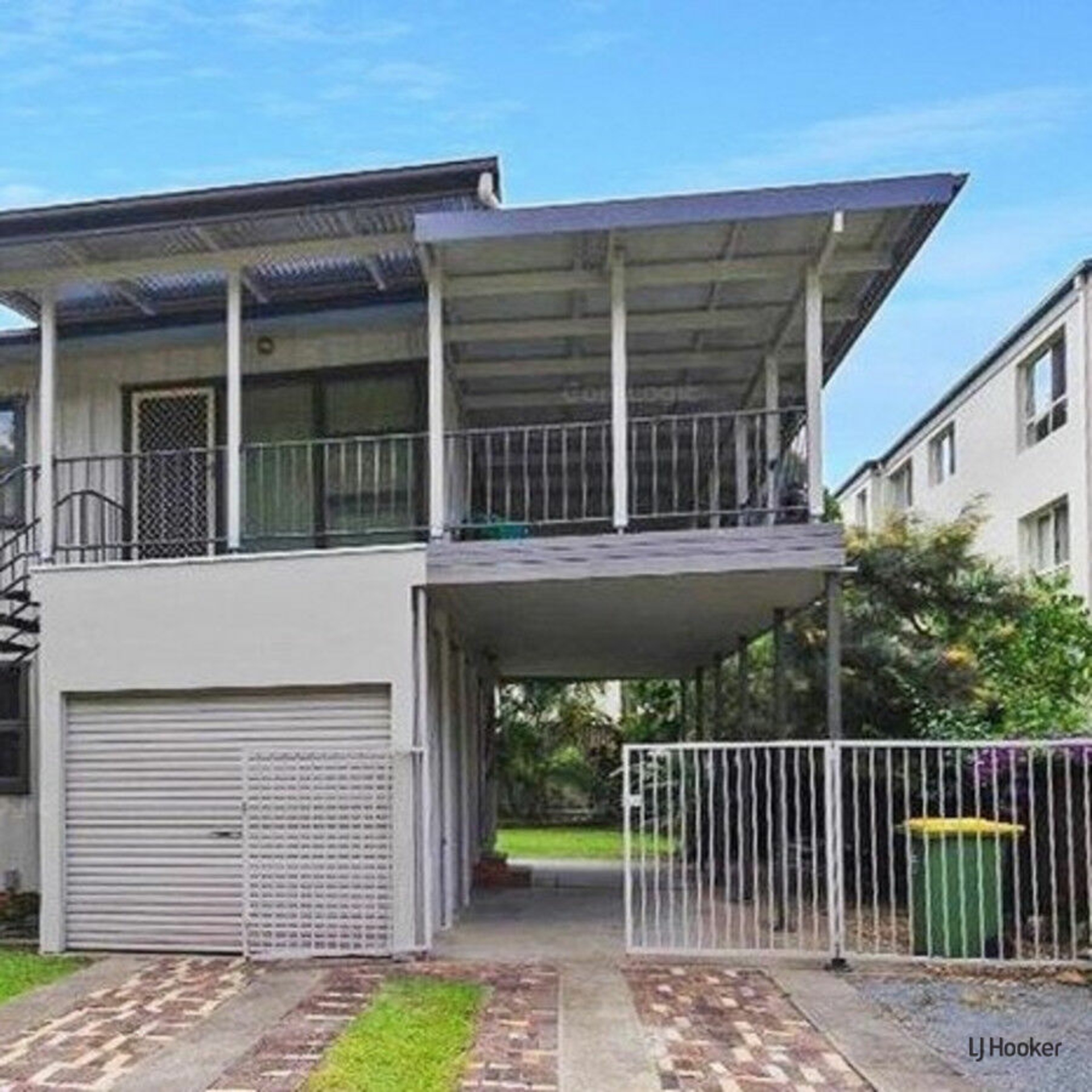 2/31 Hooper Drive, CURRUMBIN