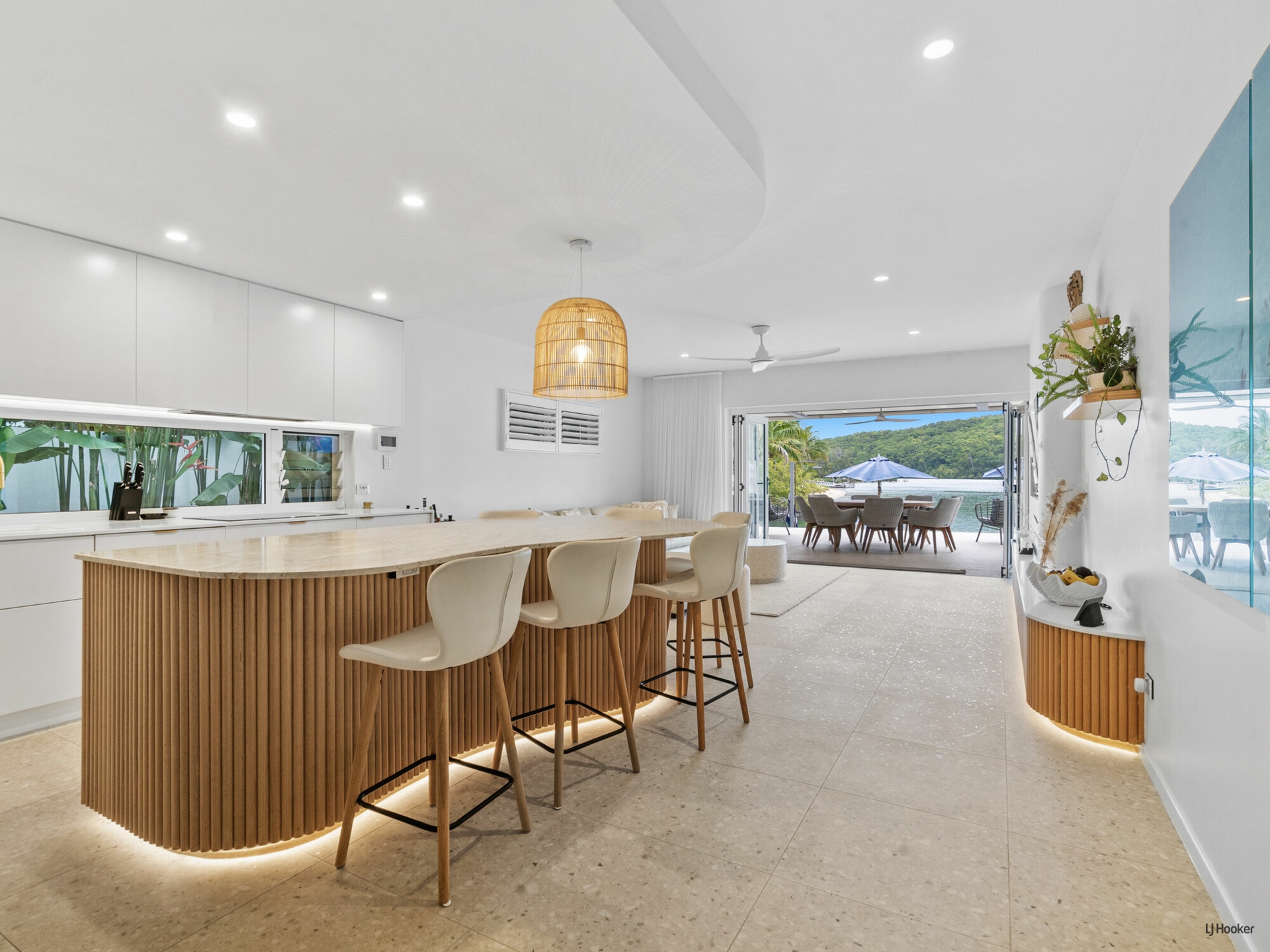 2/43 Murlong Crescent, PALM BEACH