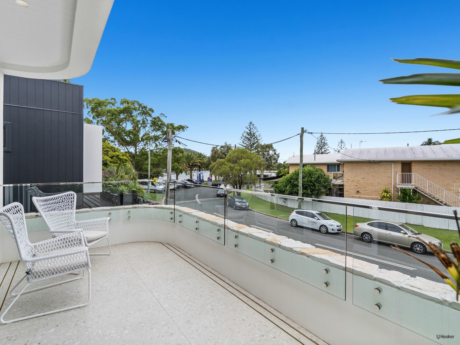 2/43 Murlong Crescent, PALM BEACH
