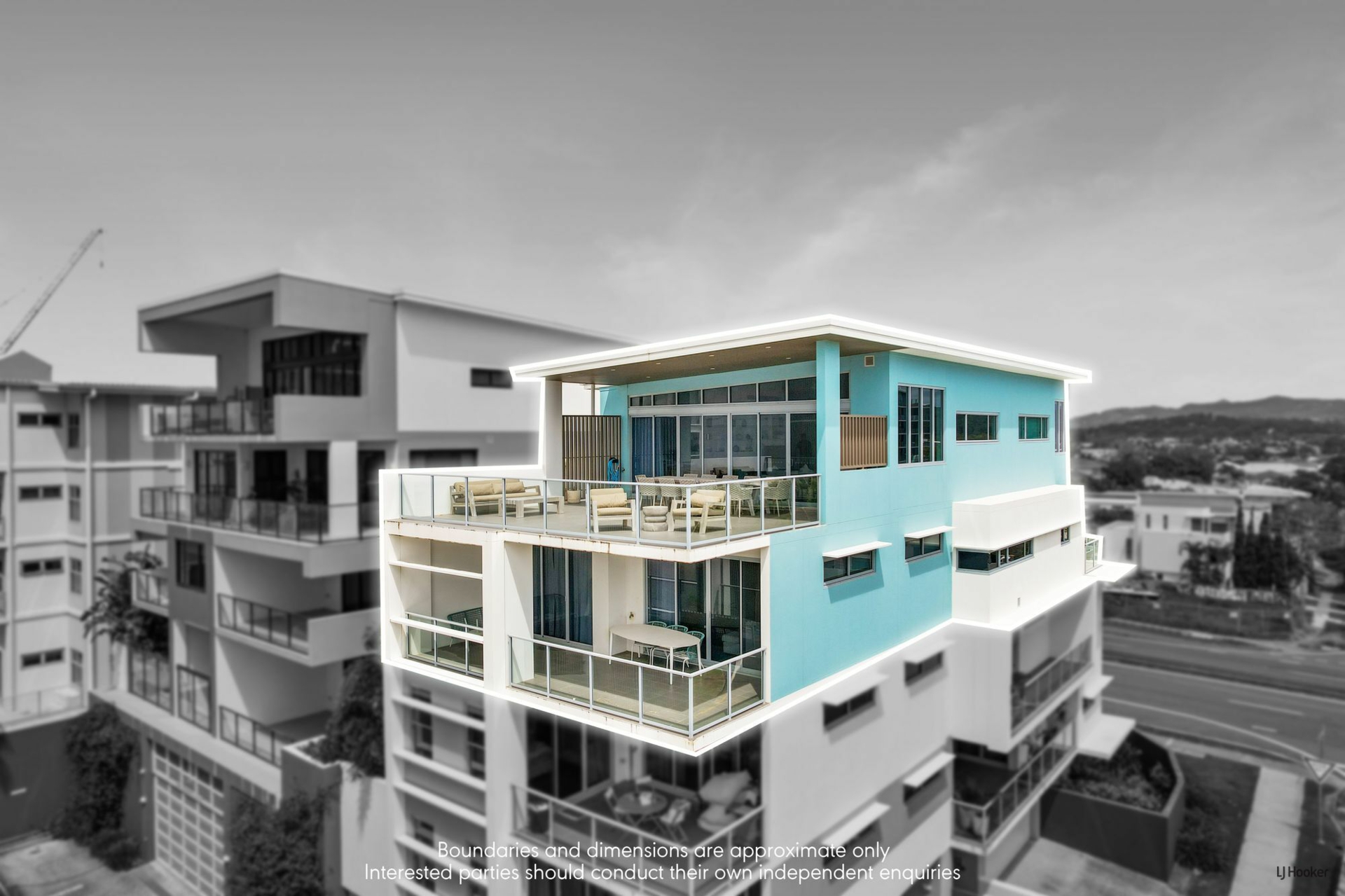 5/4 Twenty Seventh Avenue, PALM BEACH