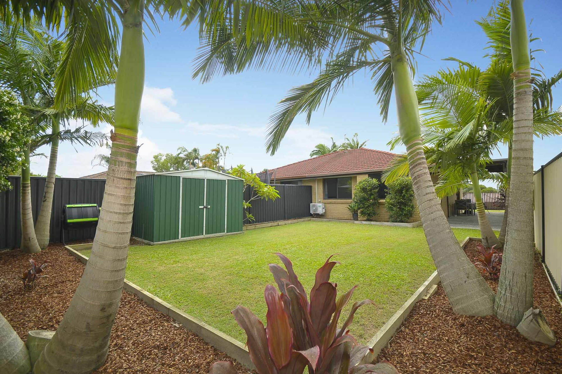 2/23 Callistemon Court, ARUNDEL