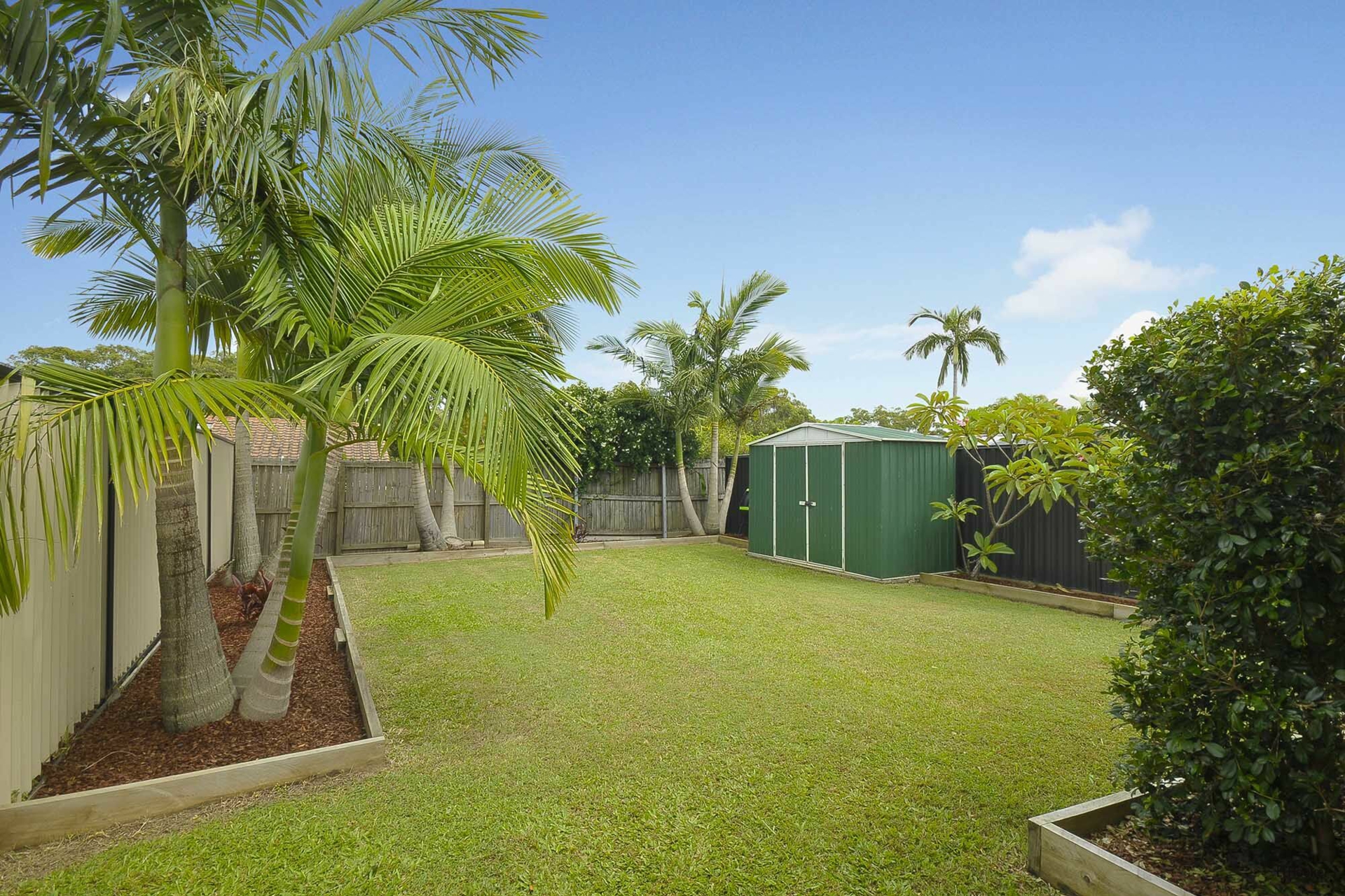 2/23 Callistemon Court, ARUNDEL