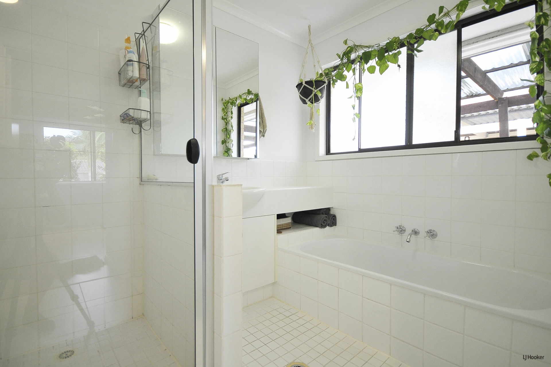2/23 Callistemon Court, ARUNDEL