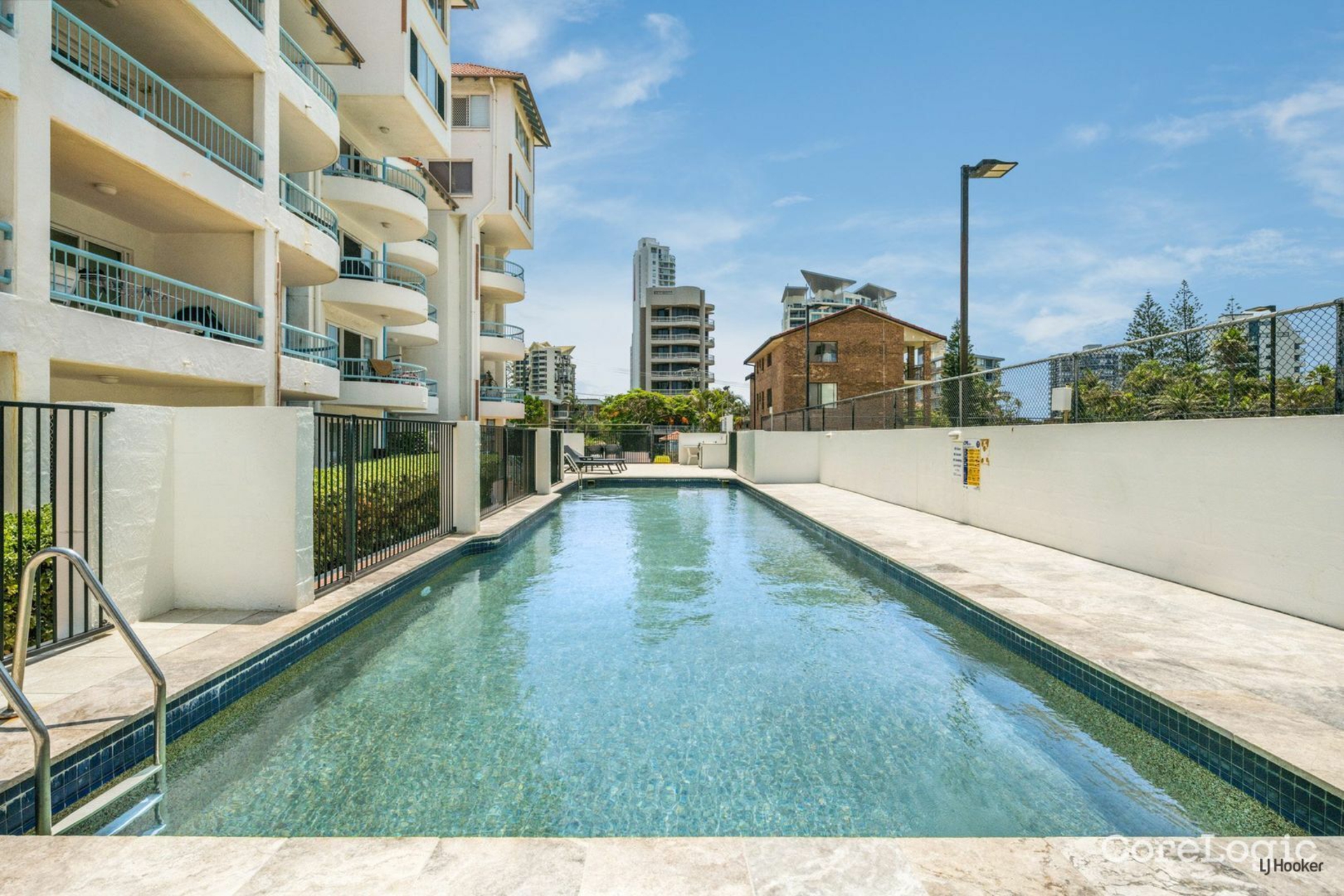 21/26 Old Burleigh Road, SURFERS PARADISE