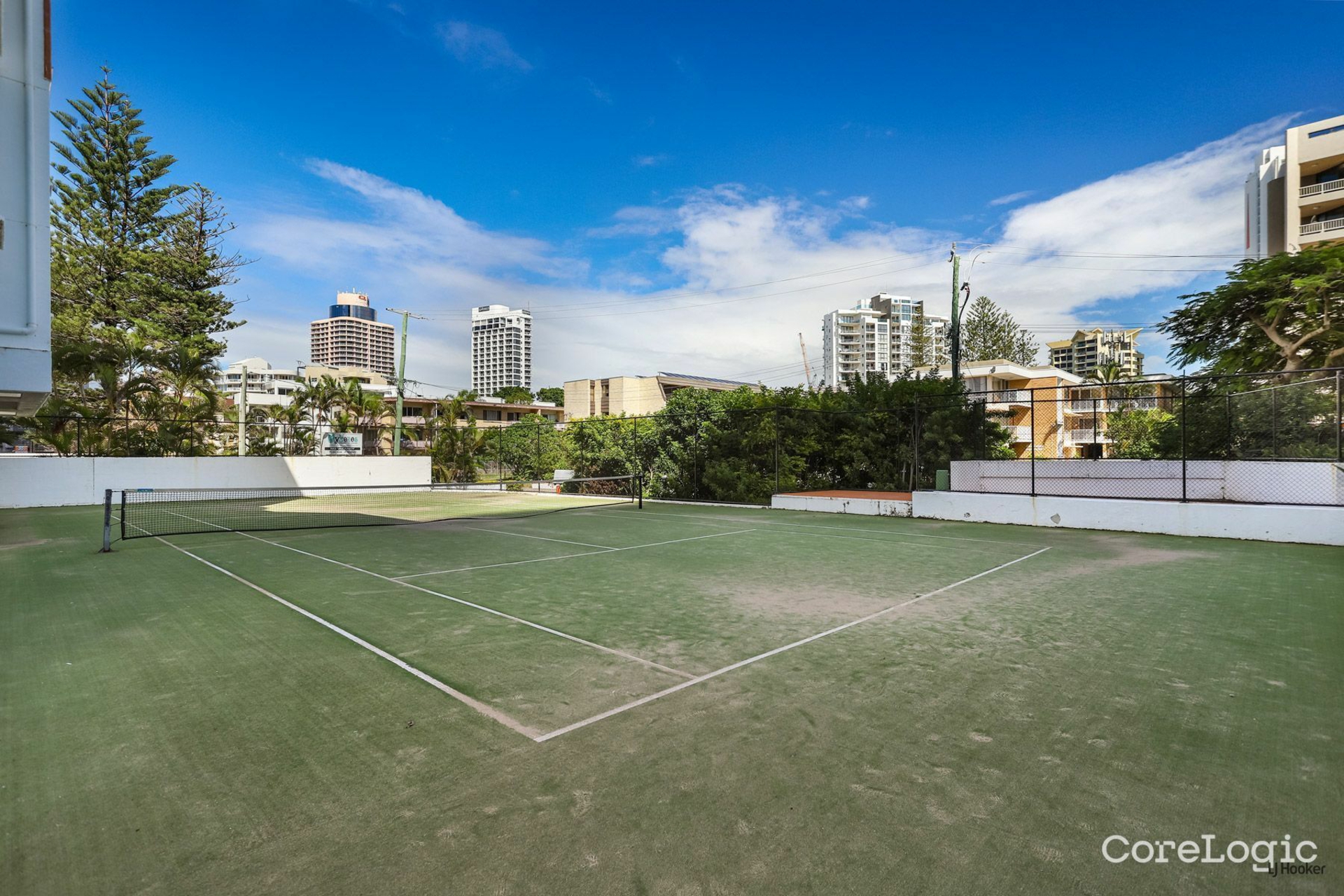 21/26 Old Burleigh Road, SURFERS PARADISE