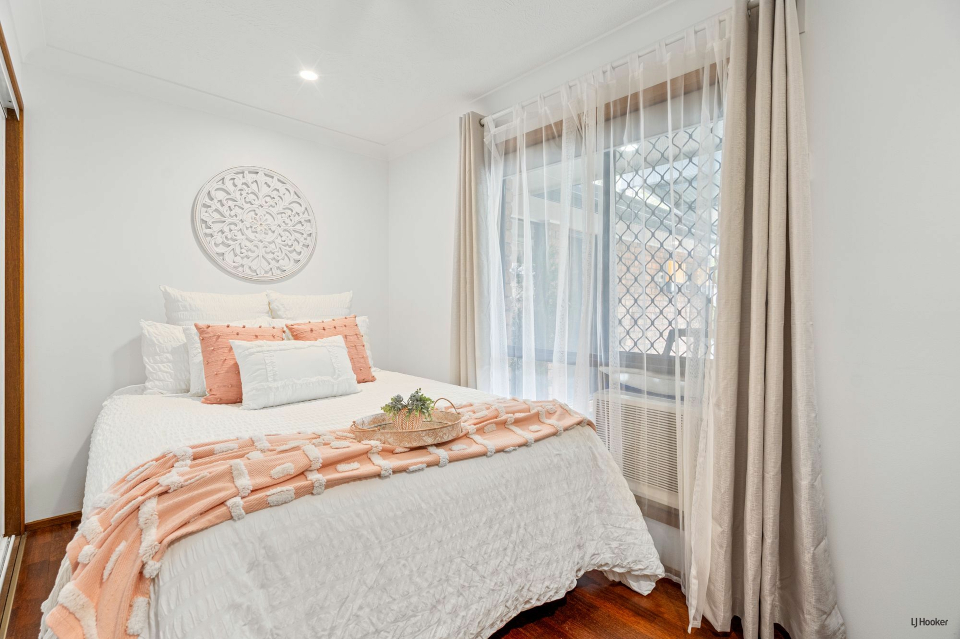 21 Whitsunday Drive, CURRUMBIN WATERS