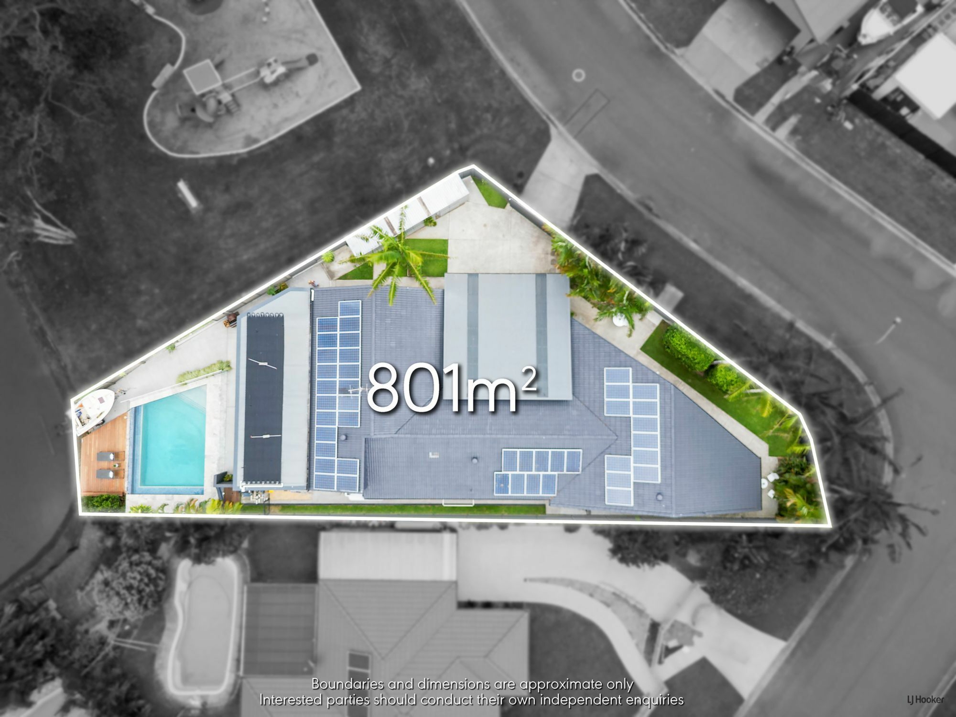 21 Whitsunday Drive, CURRUMBIN WATERS