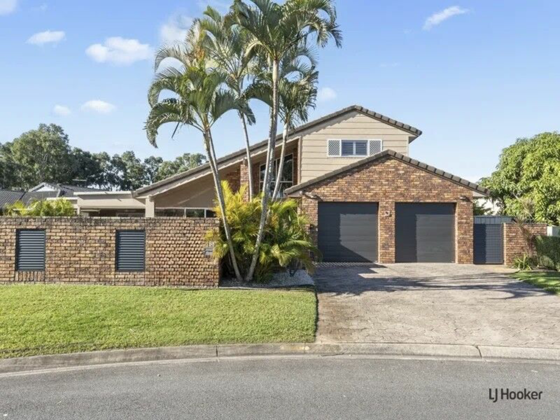 88 Newport Drive, ROBINA