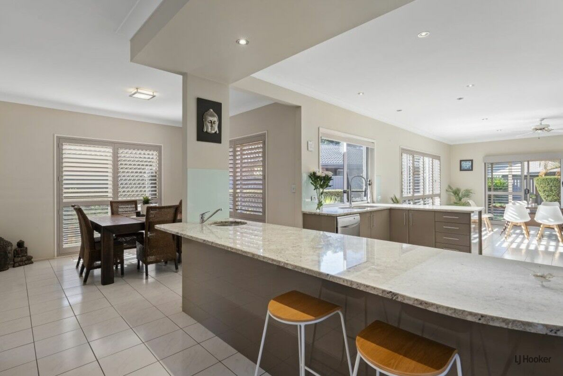88 Newport Drive, ROBINA