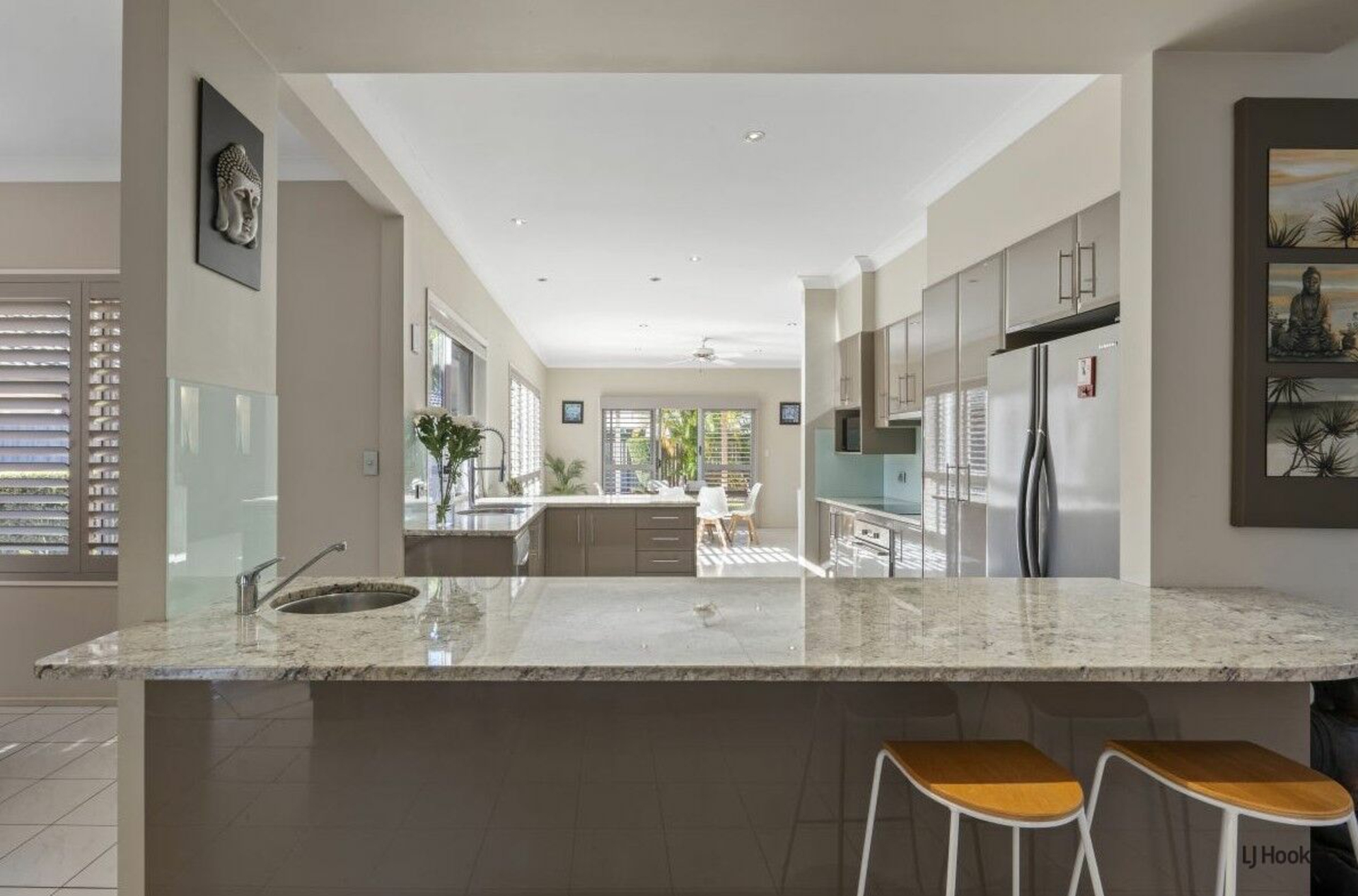 88 Newport Drive, ROBINA