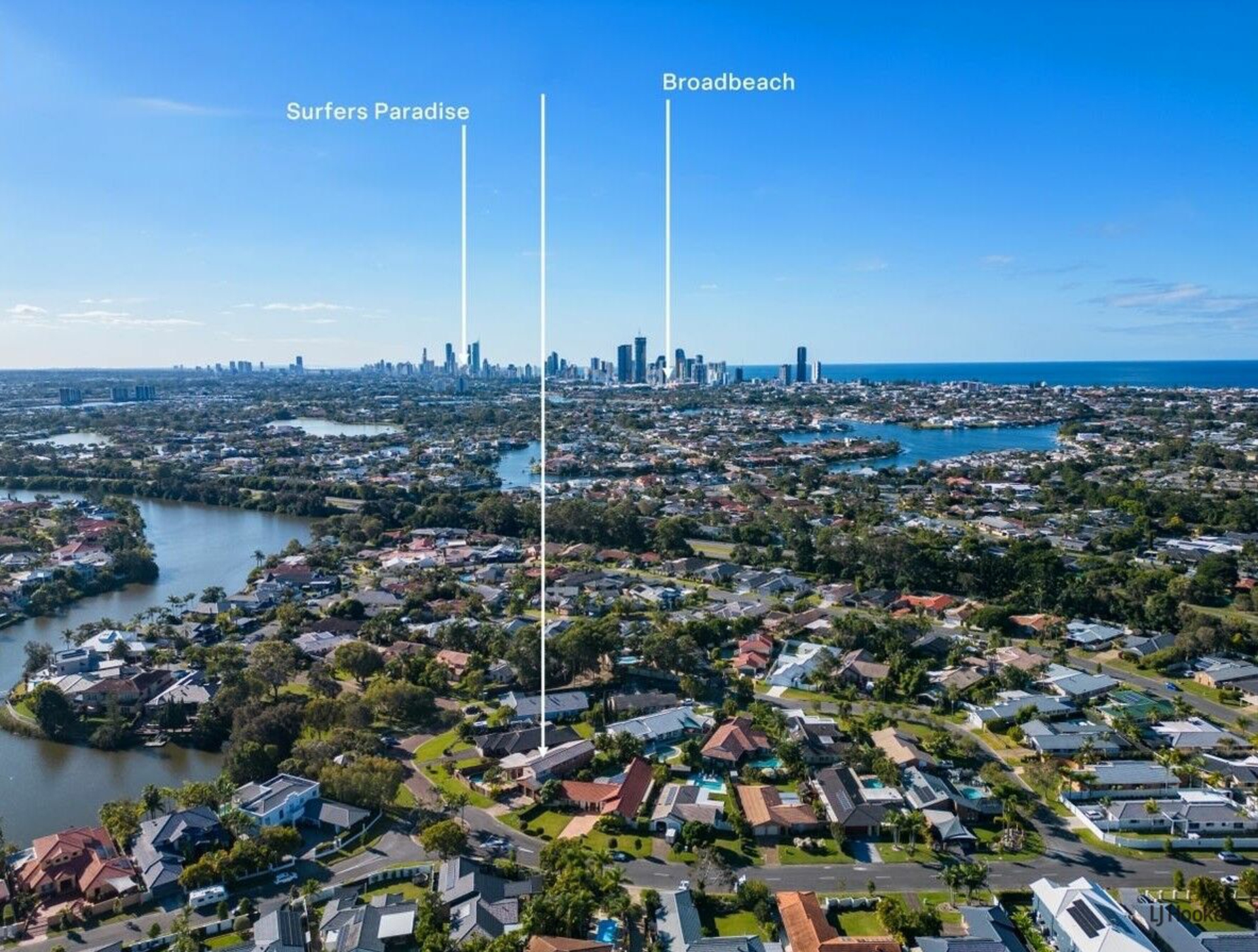 88 Newport Drive, ROBINA