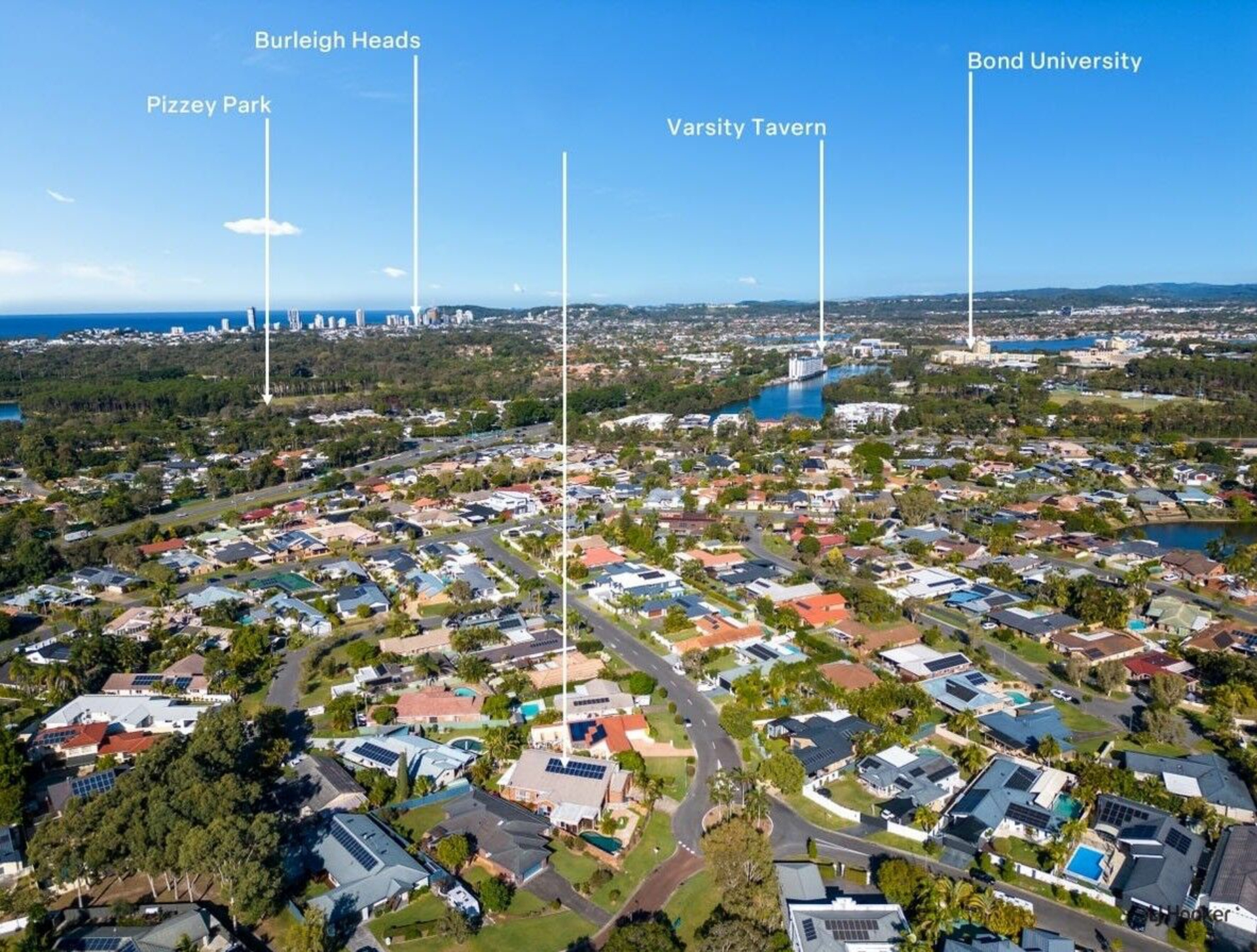 88 Newport Drive, ROBINA