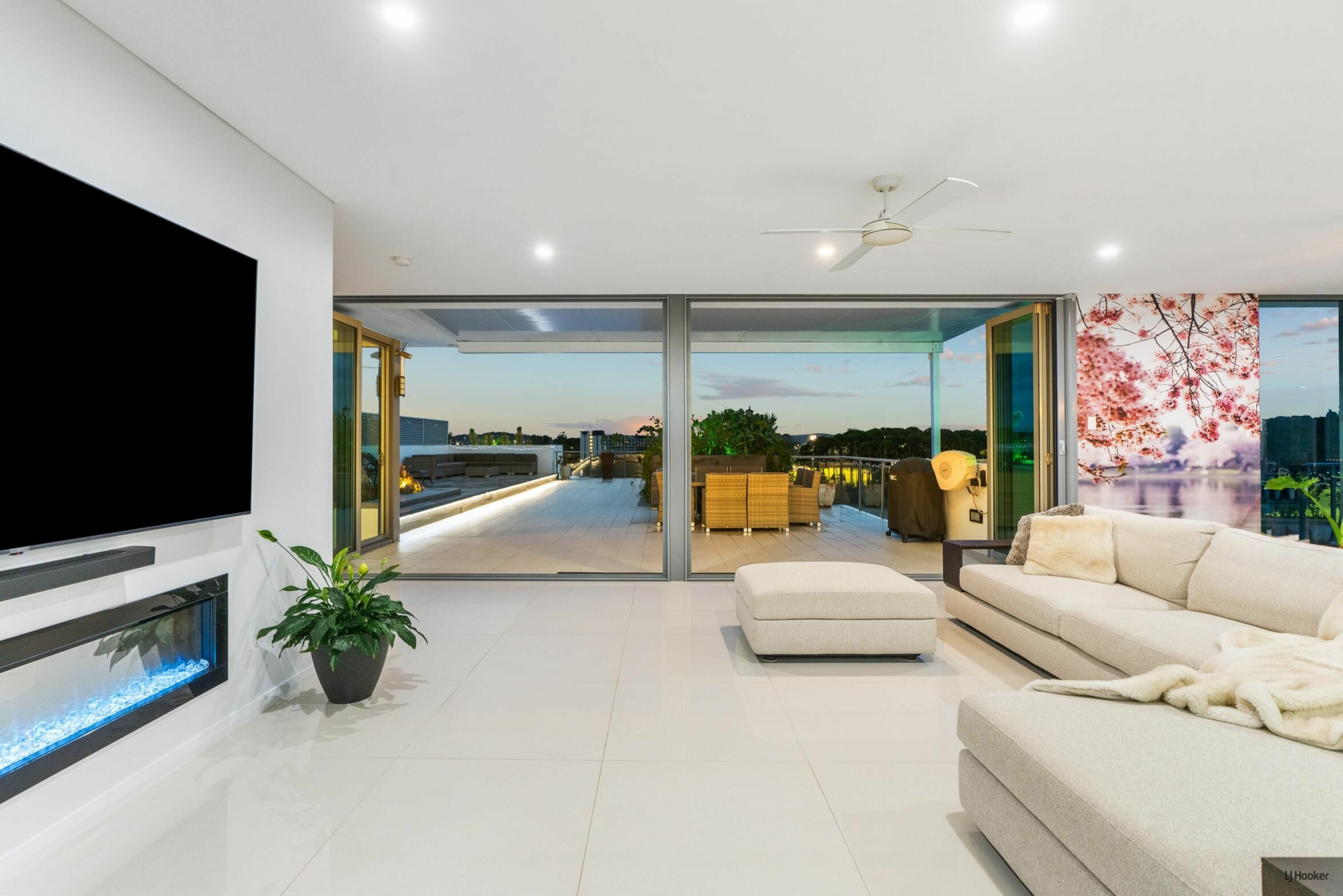404/22-24 Ben Lexcen Place, ROBINA