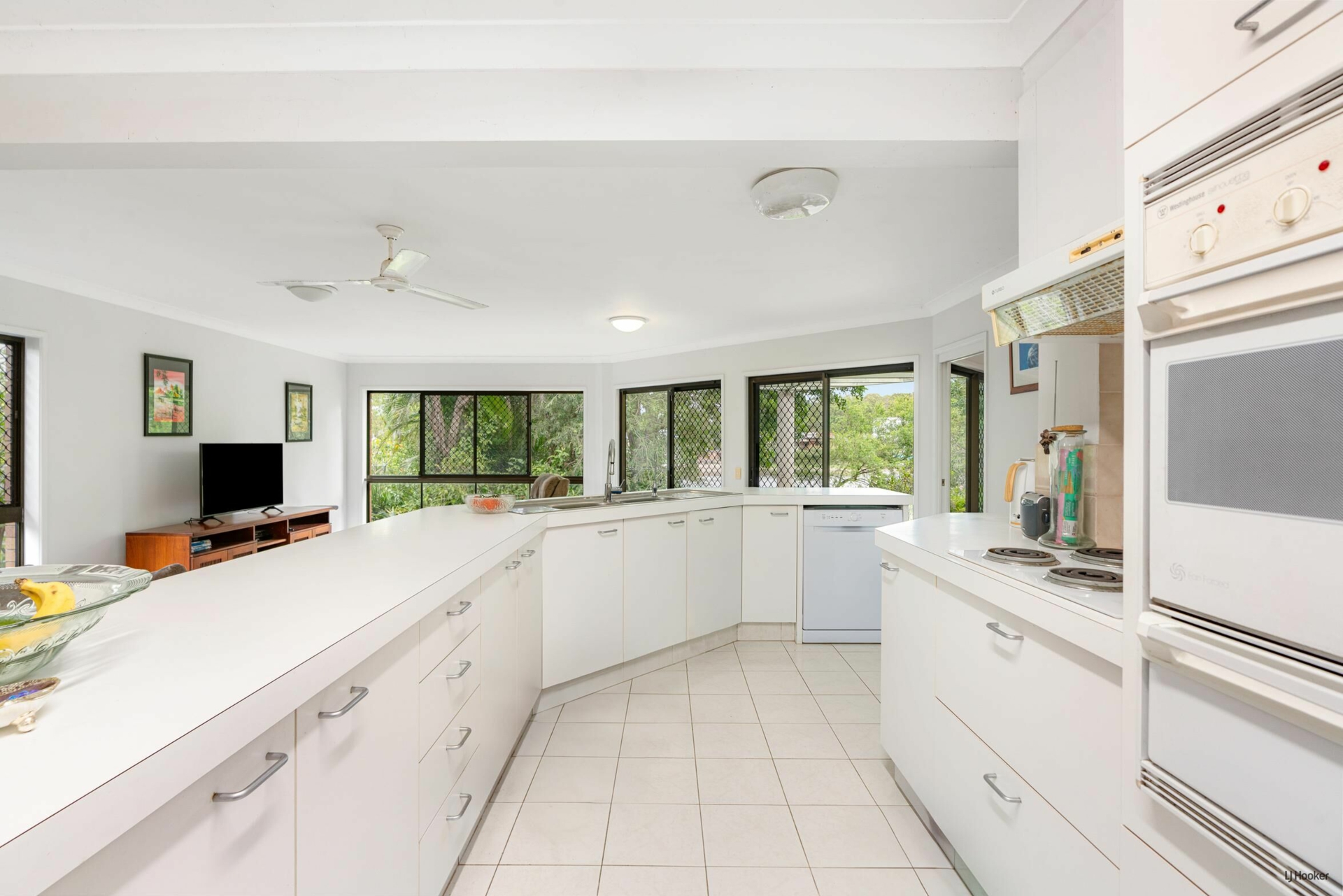 4 Penguin Parade, BURLEIGH WATERS