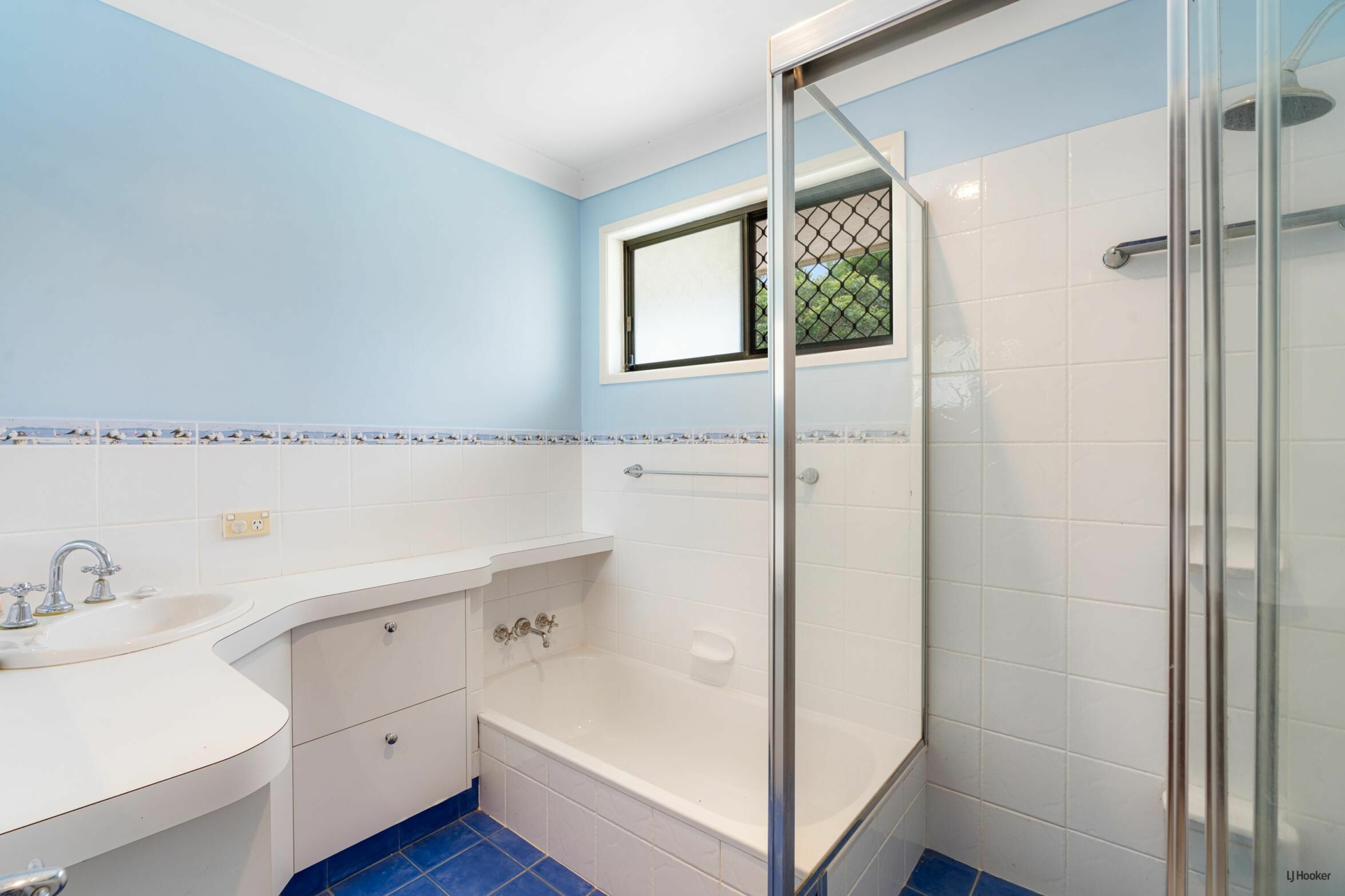 4 Penguin Parade, BURLEIGH WATERS