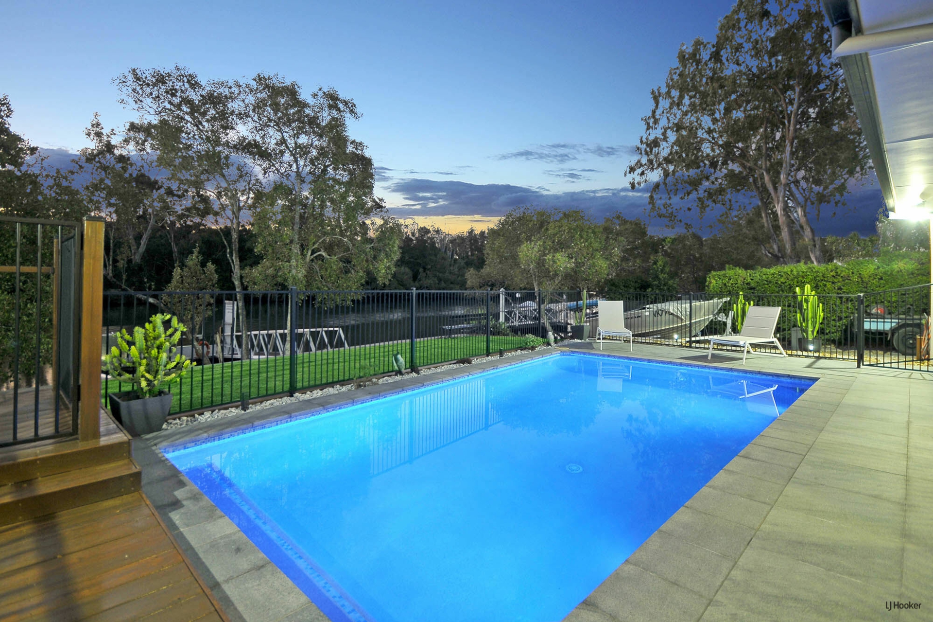 4 Keel Court, CURRUMBIN WATERS