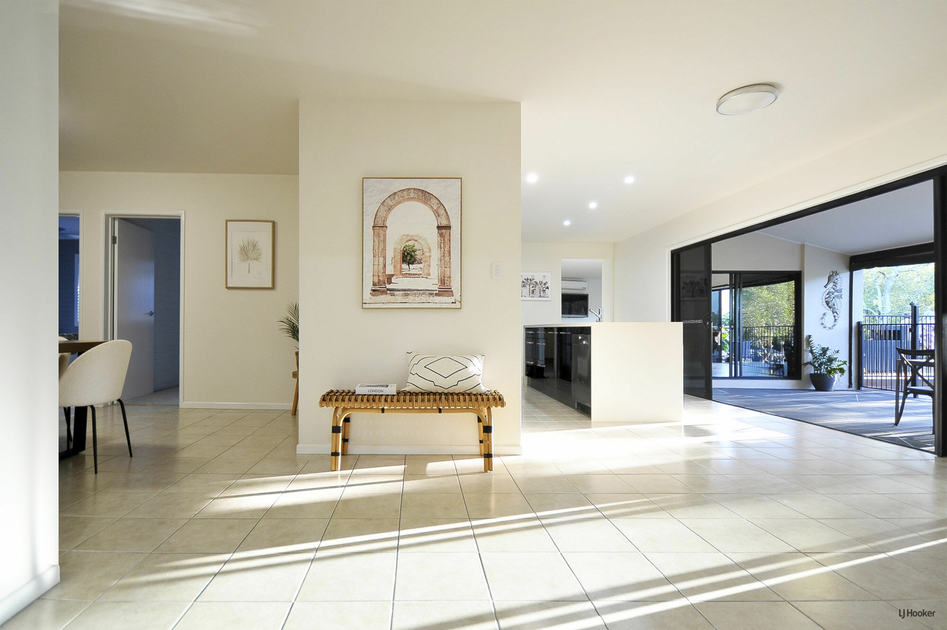 4 Keel Court, CURRUMBIN WATERS