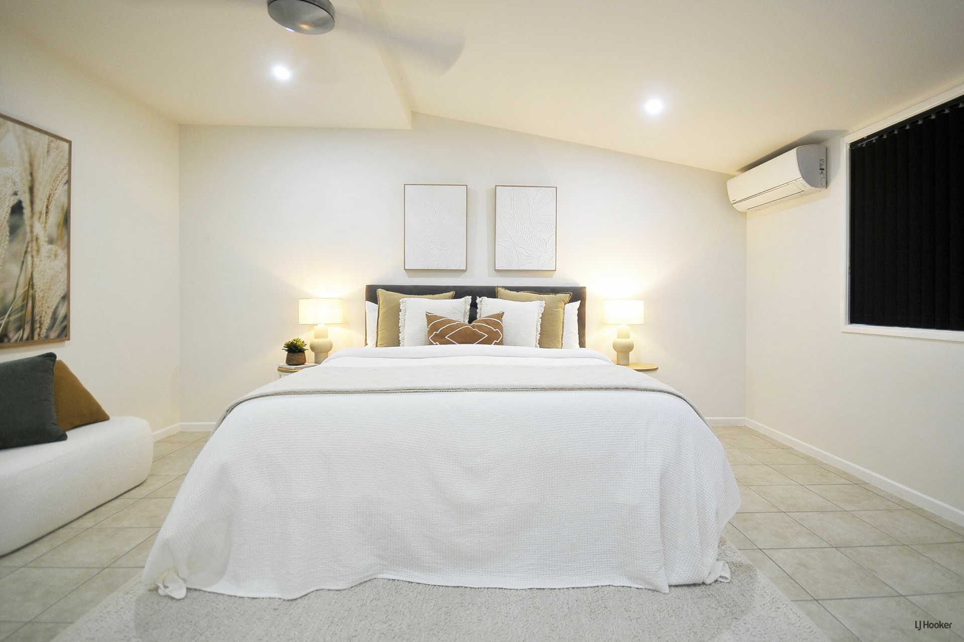 4 Keel Court, CURRUMBIN WATERS