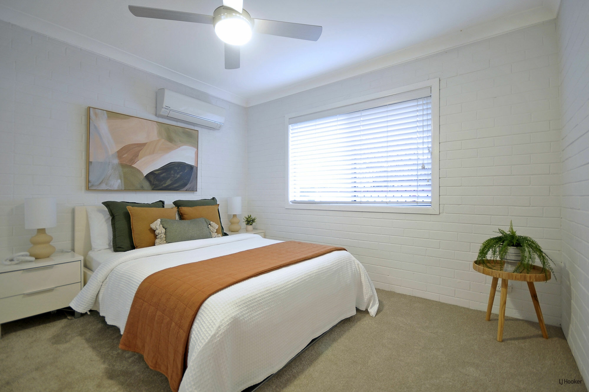 4 Keel Court, CURRUMBIN WATERS