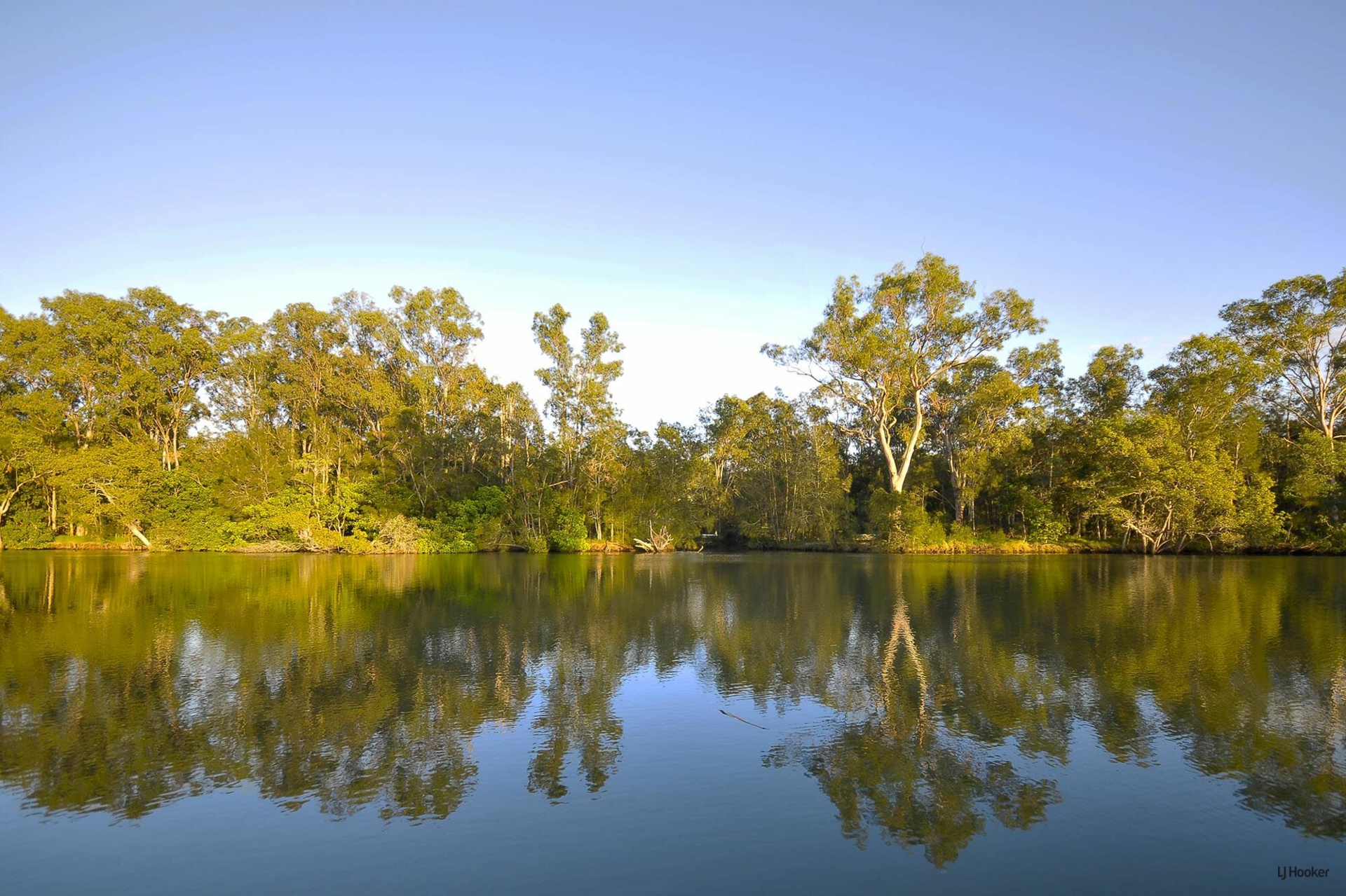 4 Keel Court, CURRUMBIN WATERS