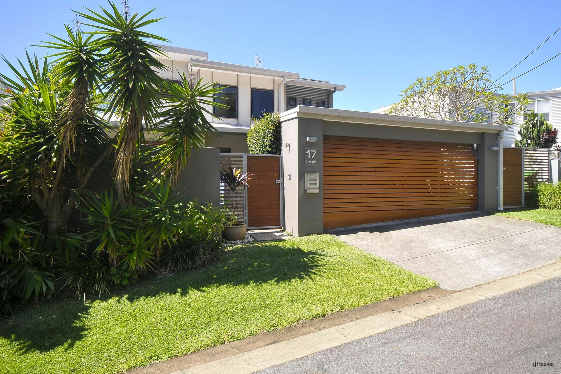 17 Lansell Avenue, CURRUMBIN