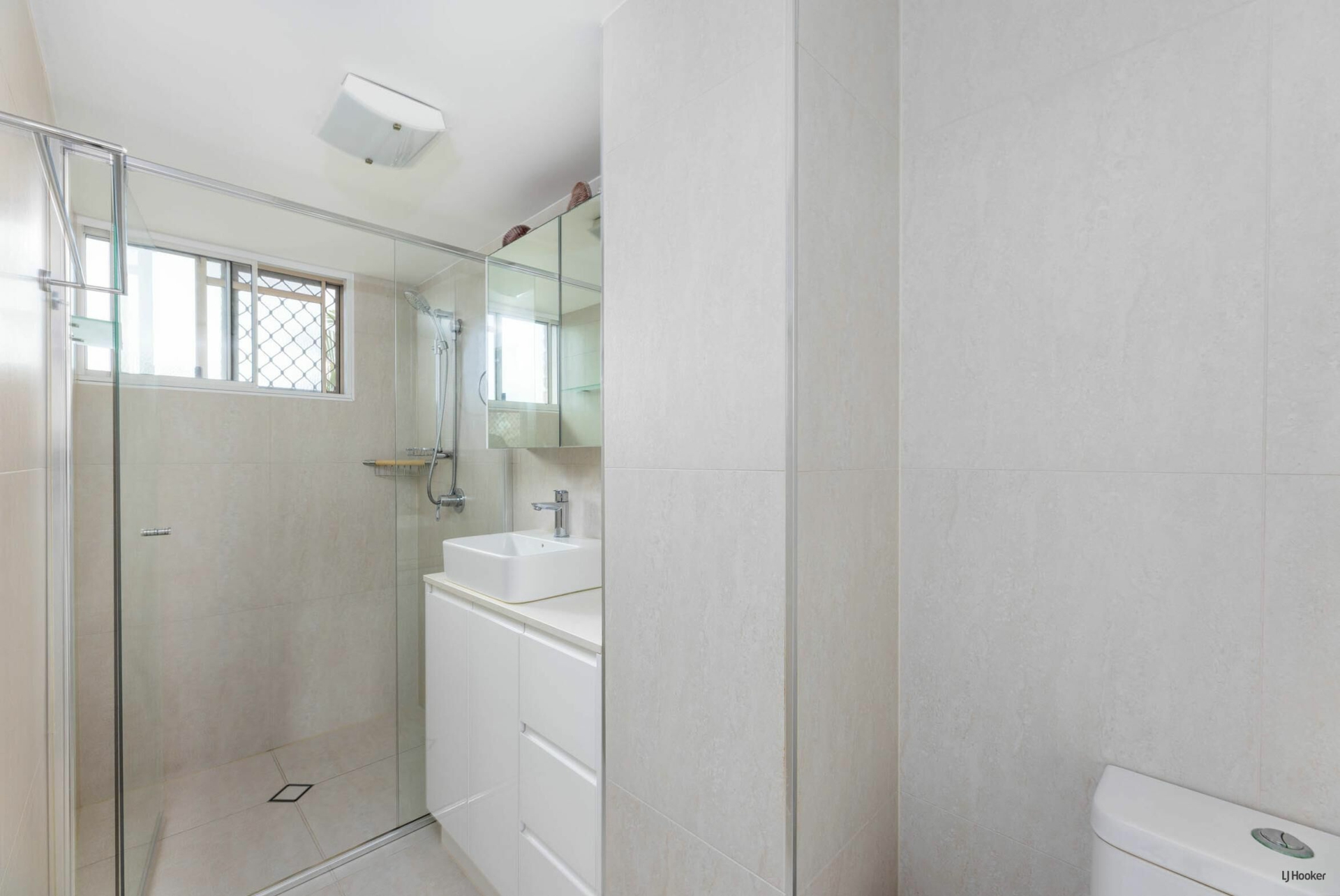 4/343 Golden Four Drive, TUGUN