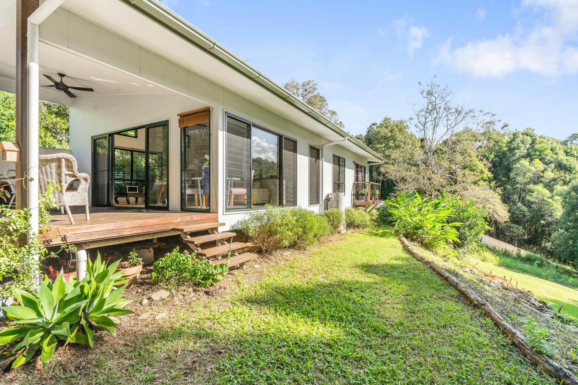 5 Wongaree Way, CURRUMBIN VALLEY