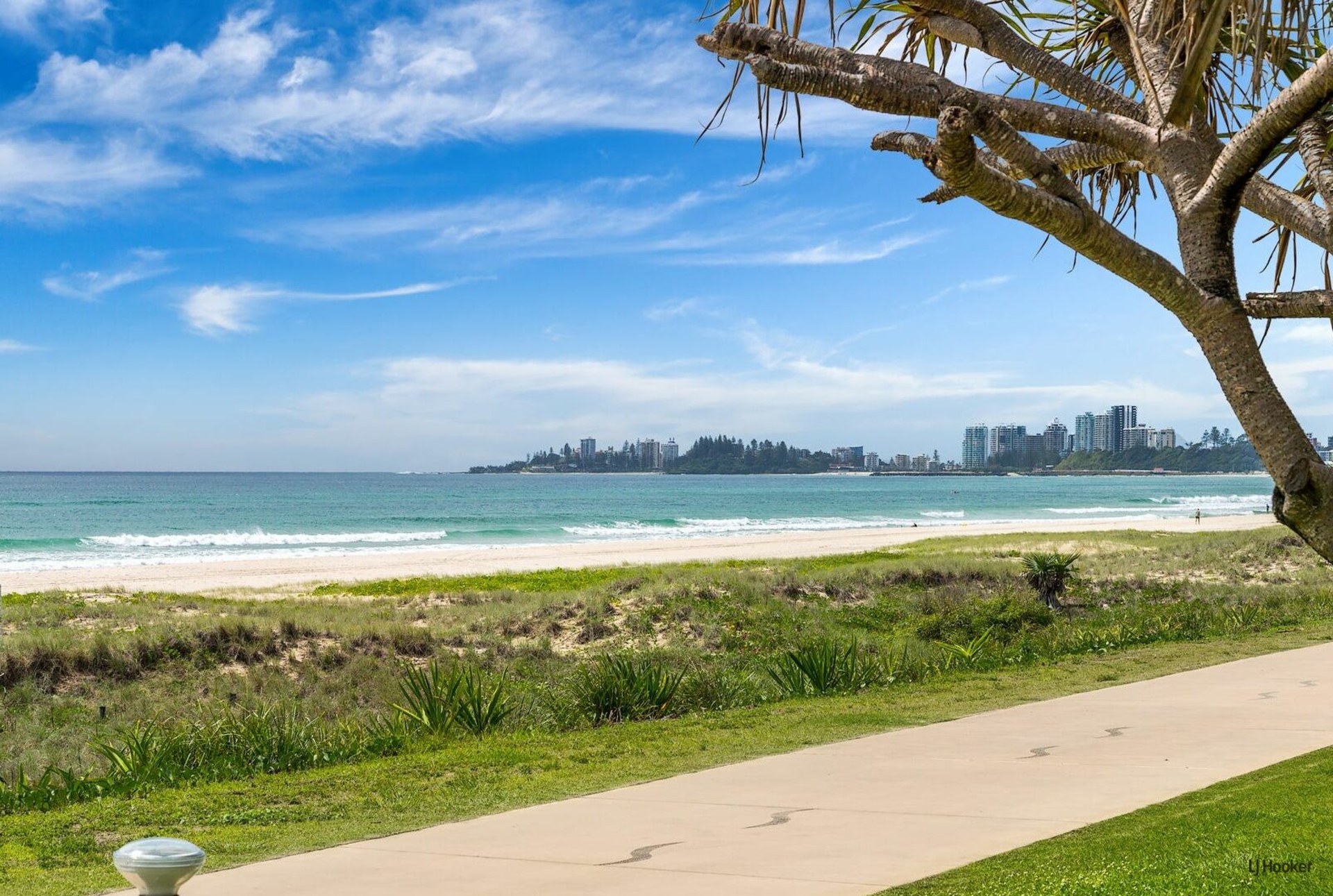 4/343 Golden Four Drive, TUGUN