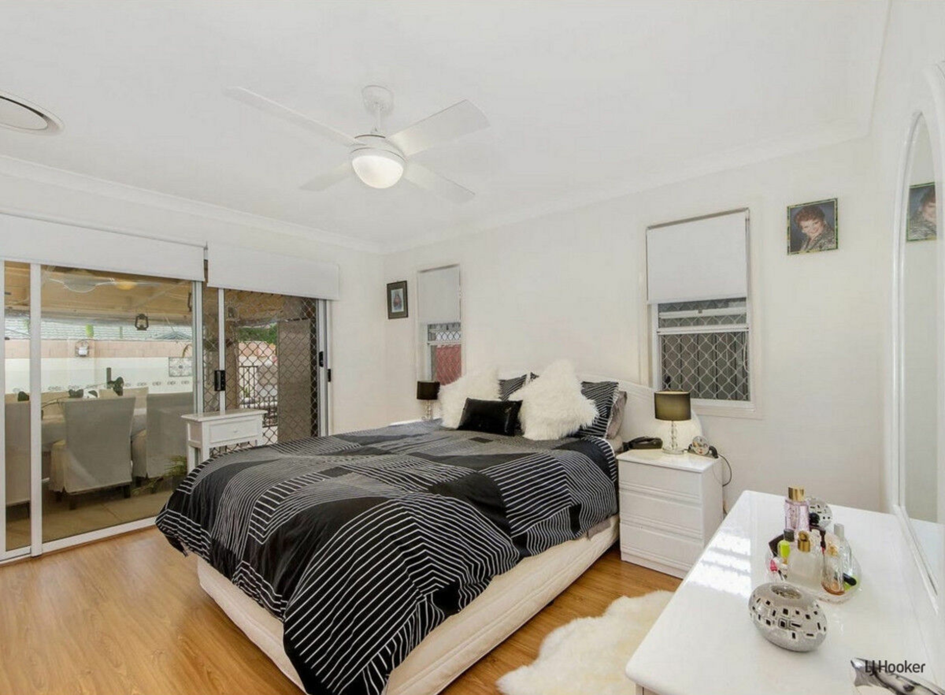 4 Casablanca Court, BURLEIGH WATERS