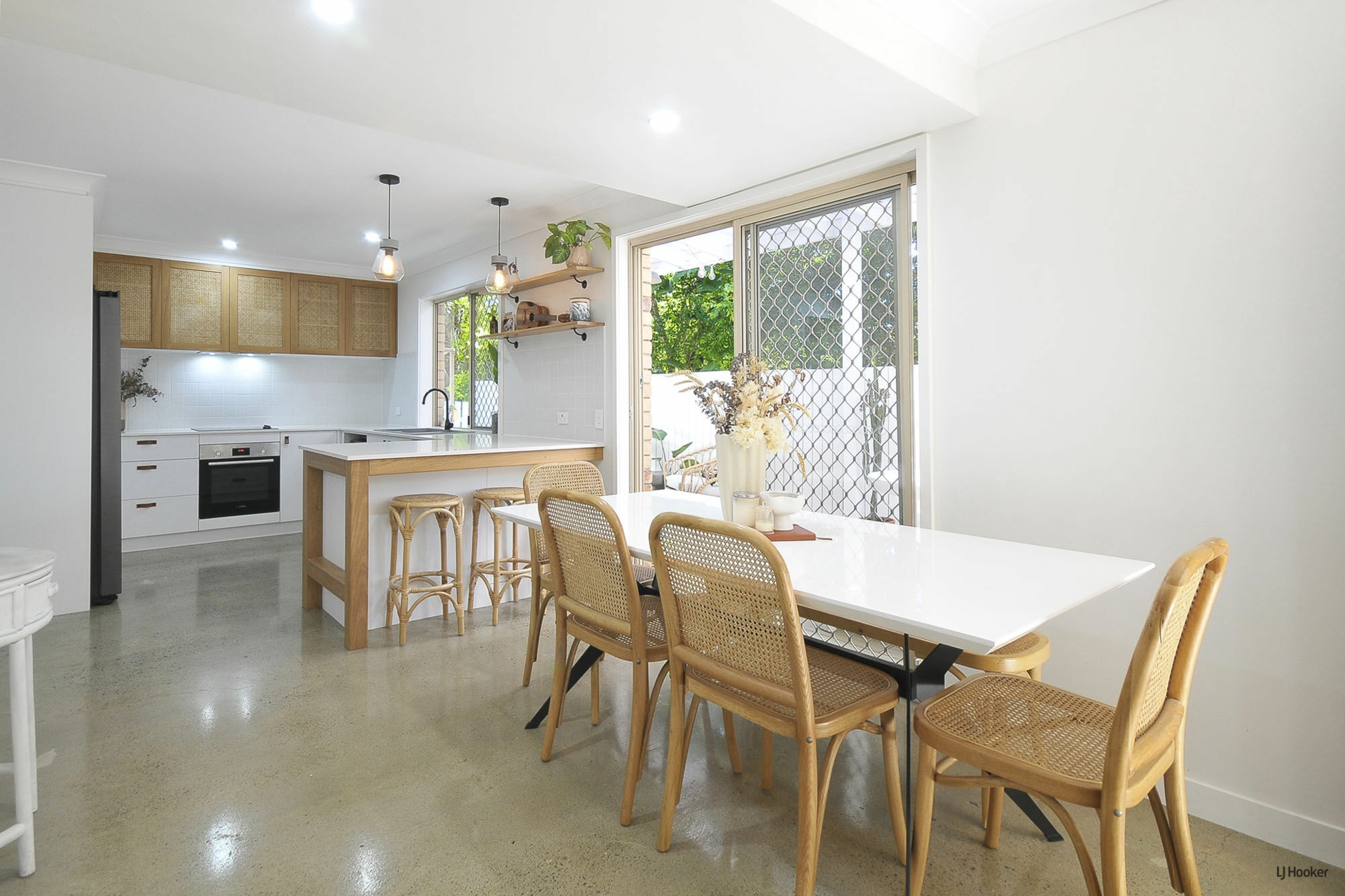 1 & 2/538 Gold Coast Highway, TUGUN