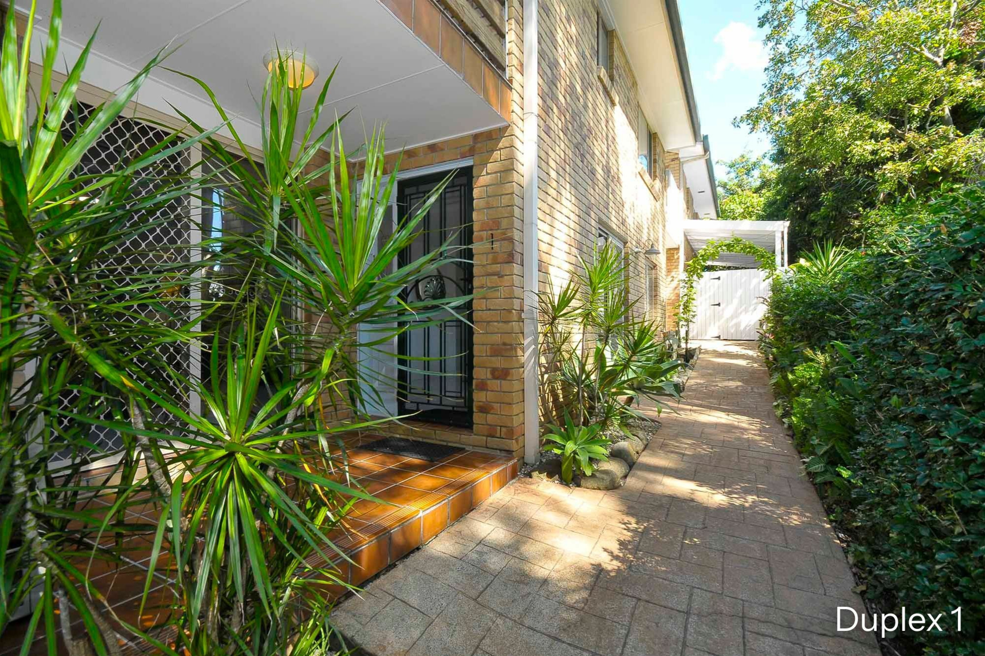 1 & 2/538 Gold Coast Highway, TUGUN