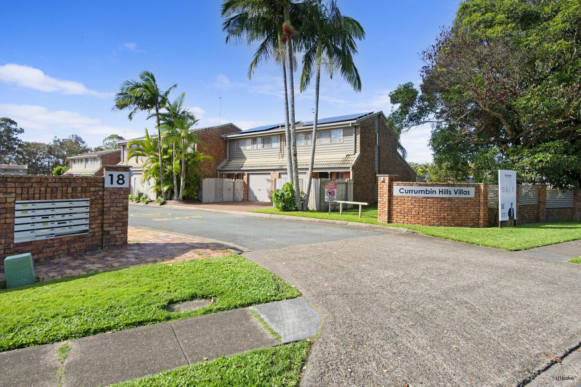 4/18 Bienvenue Drive, CURRUMBIN WATERS