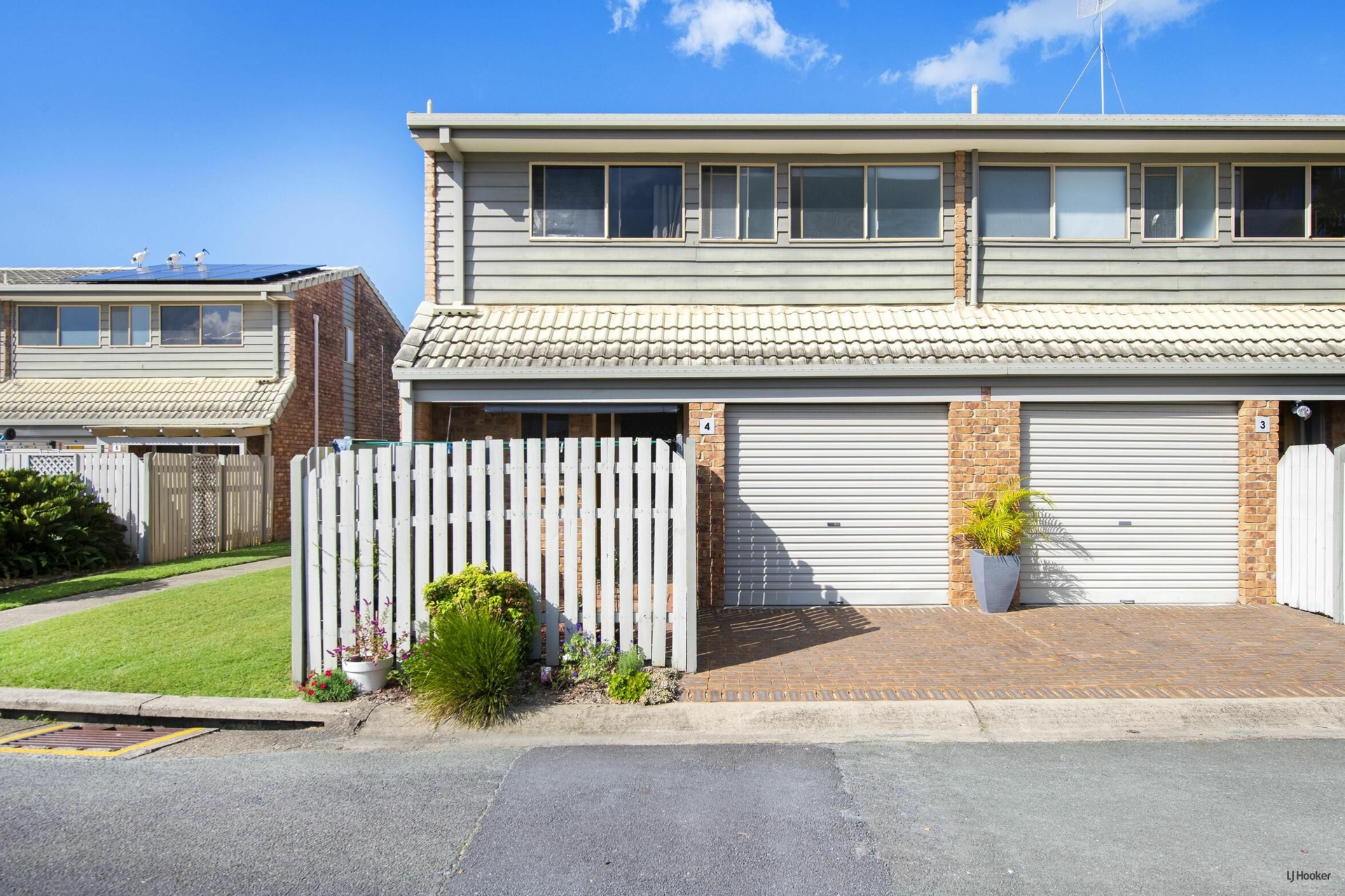 4/18 Bienvenue Drive, CURRUMBIN WATERS