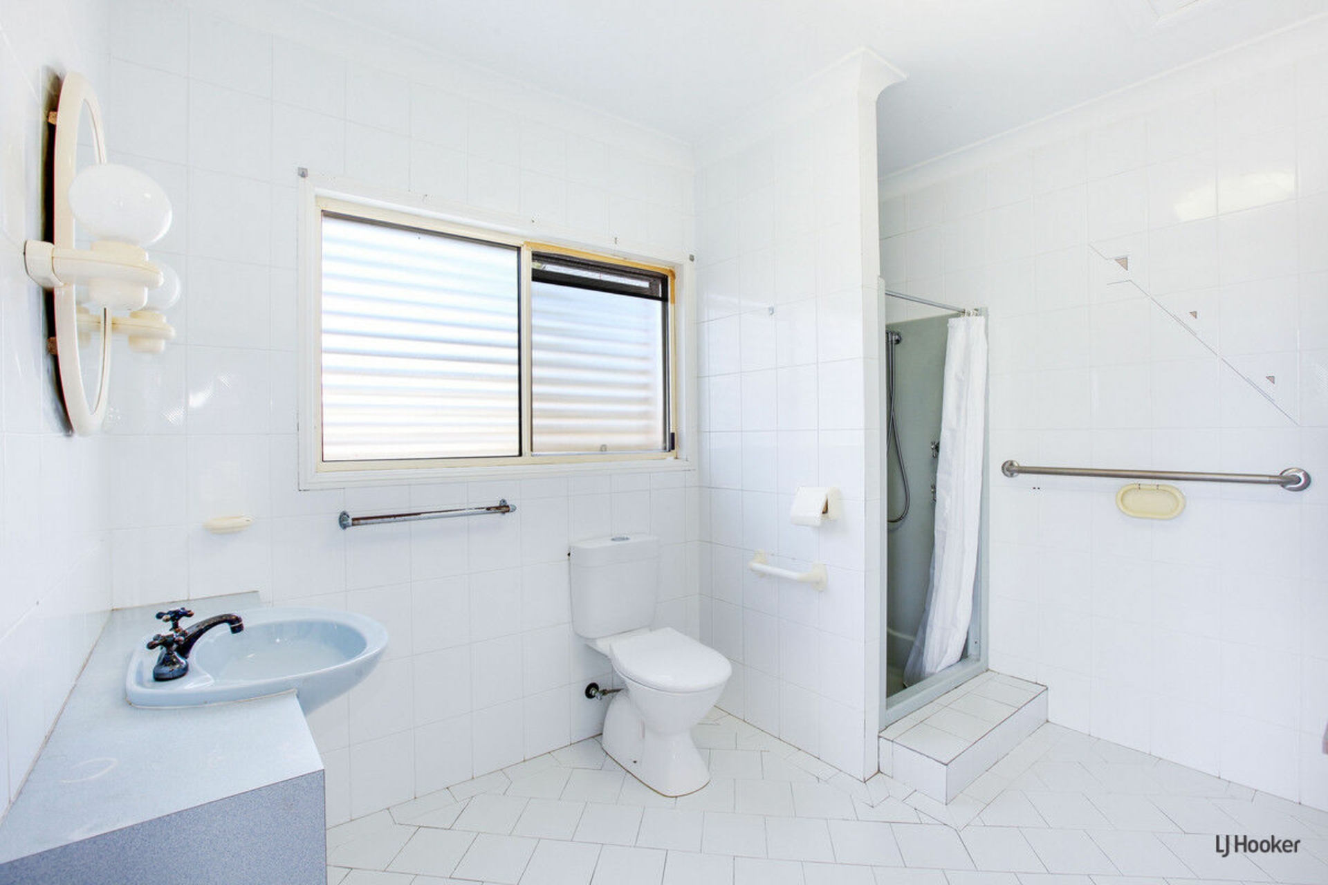 2/115 Petrel Avenue, MERMAID BEACH