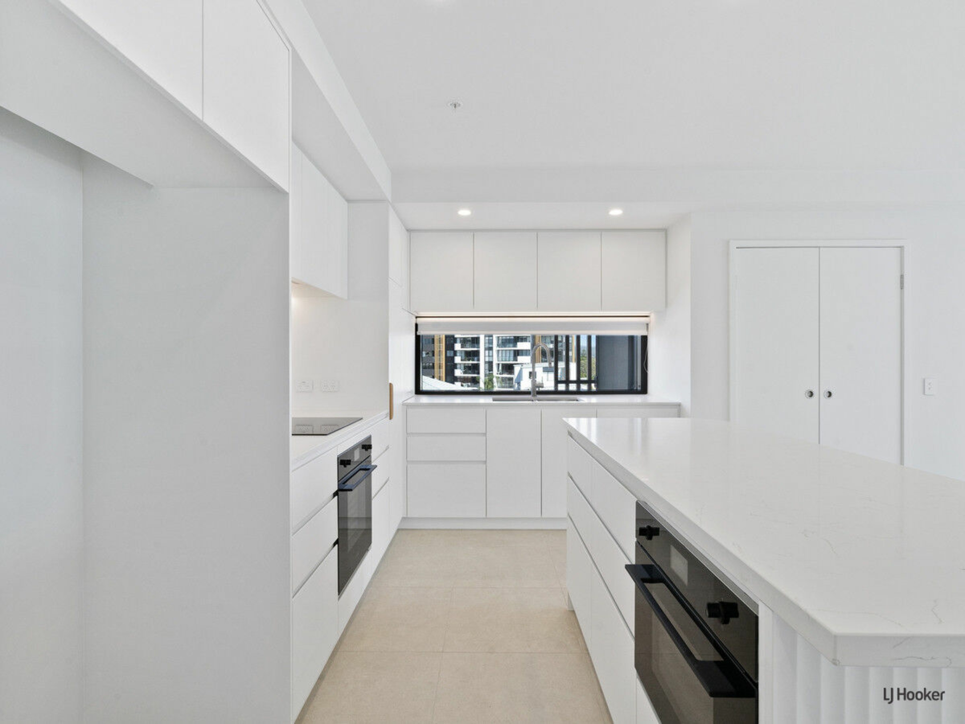 504/4 Twenty First Avenue, PALM BEACH
