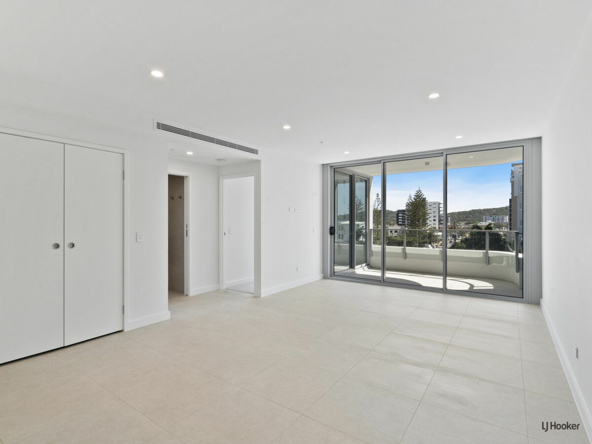504/4 Twenty First Avenue, PALM BEACH