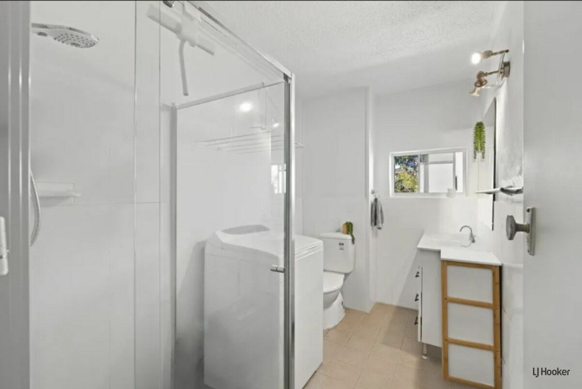 3/12 Murlong Crescent, PALM BEACH